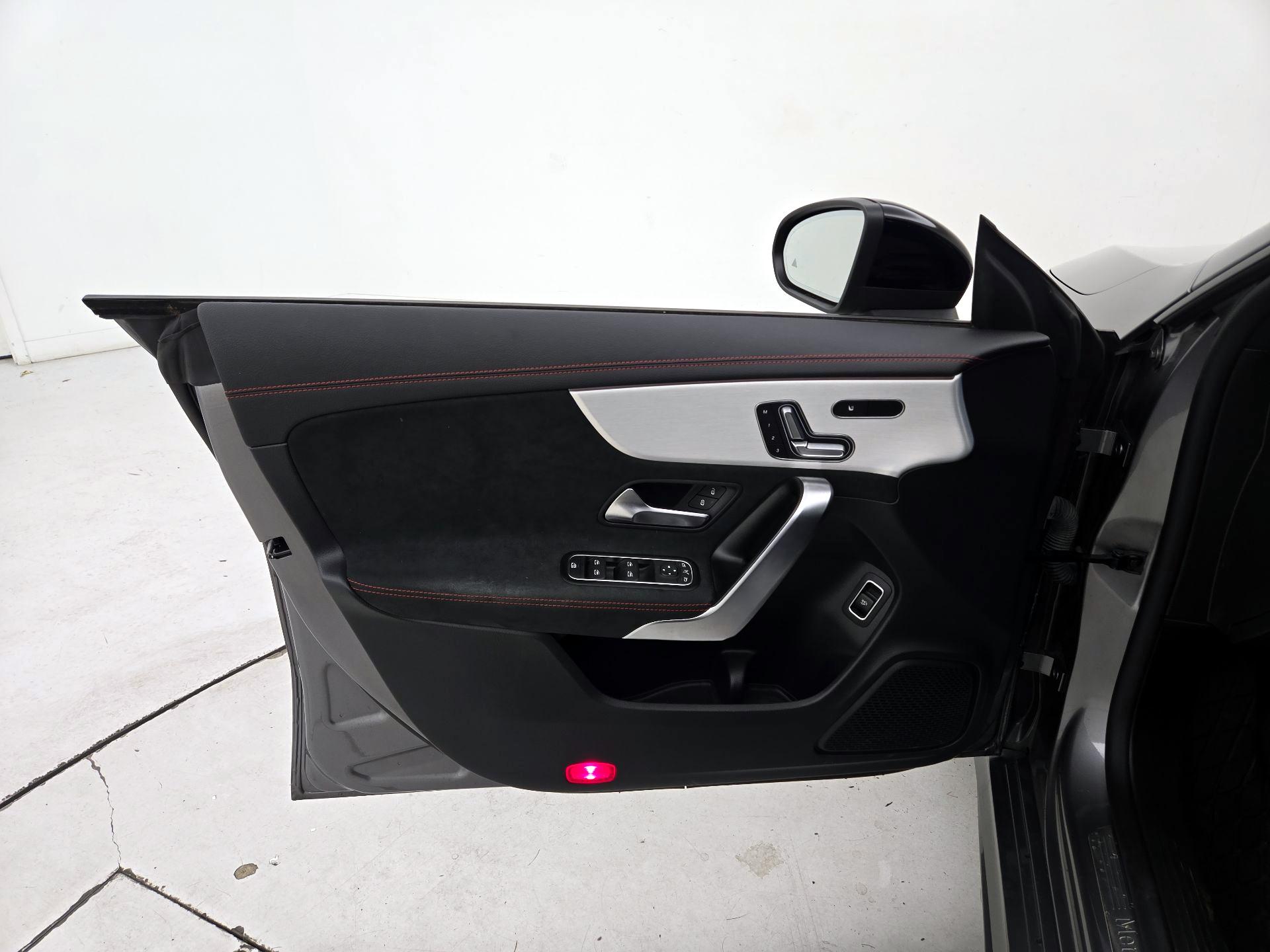 Thumbnail: 2023 Mercedes-Benz CLA - 12