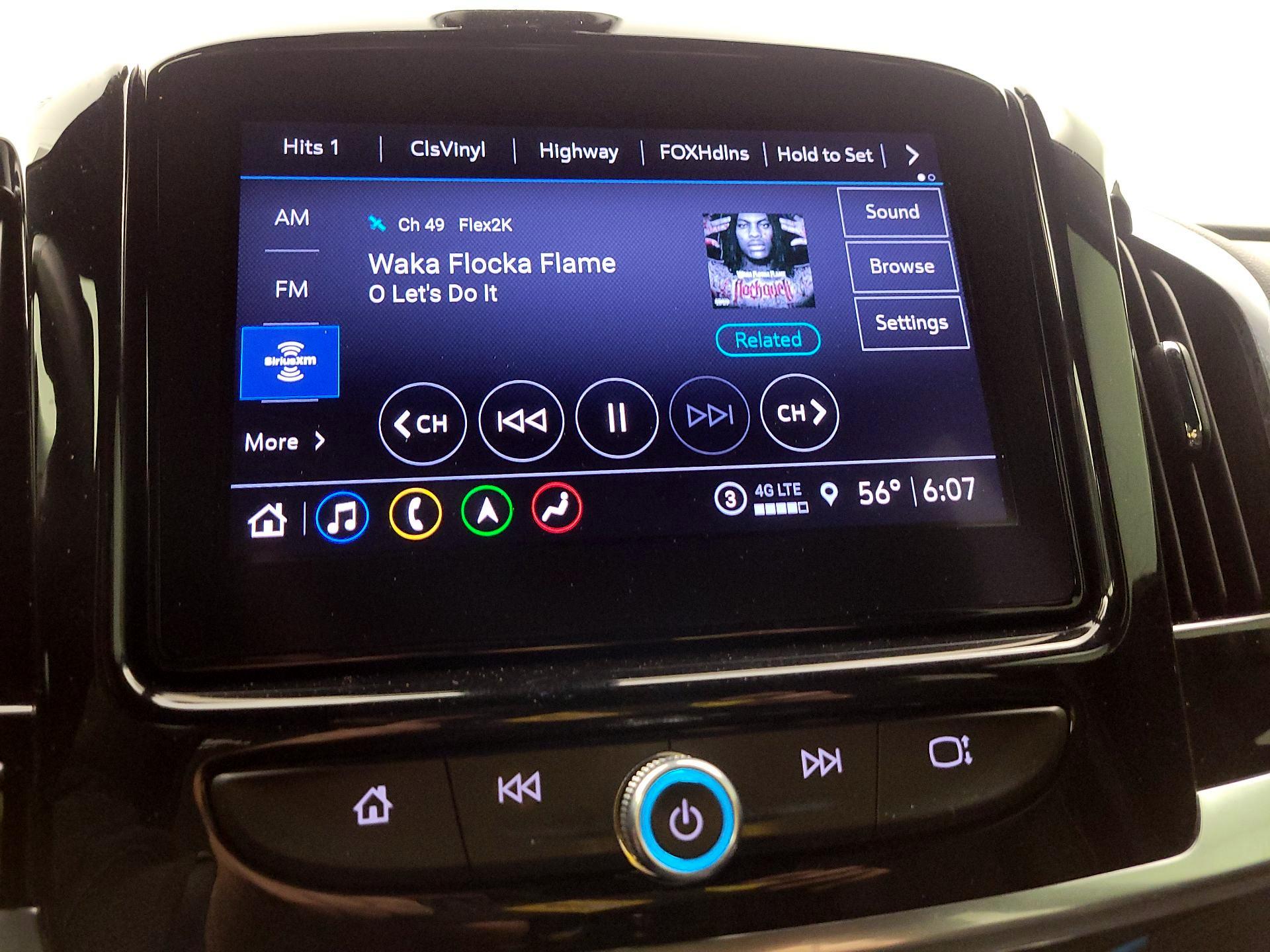 Thumbnail: 2023 Chevrolet Traverse - 16