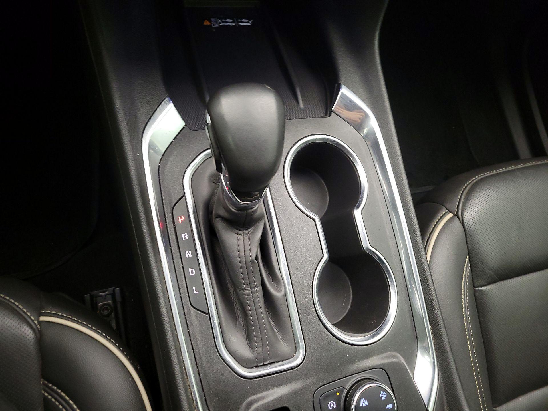 Thumbnail: 2023 Chevrolet Traverse - 18