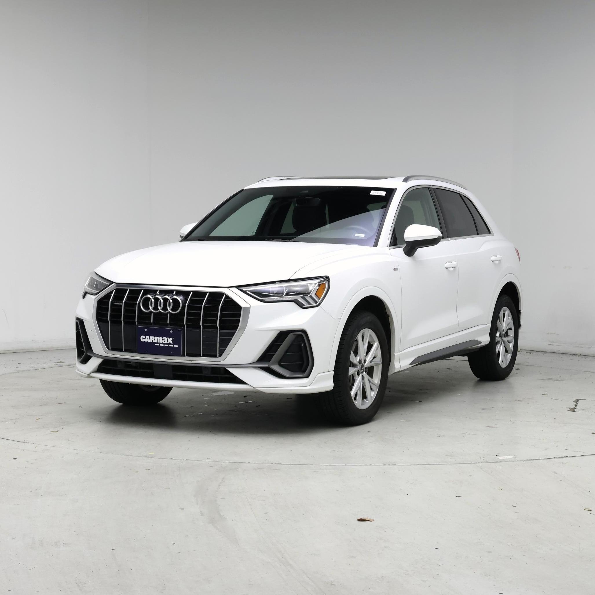 Thumbnail: 2024 Audi Q3 - 4