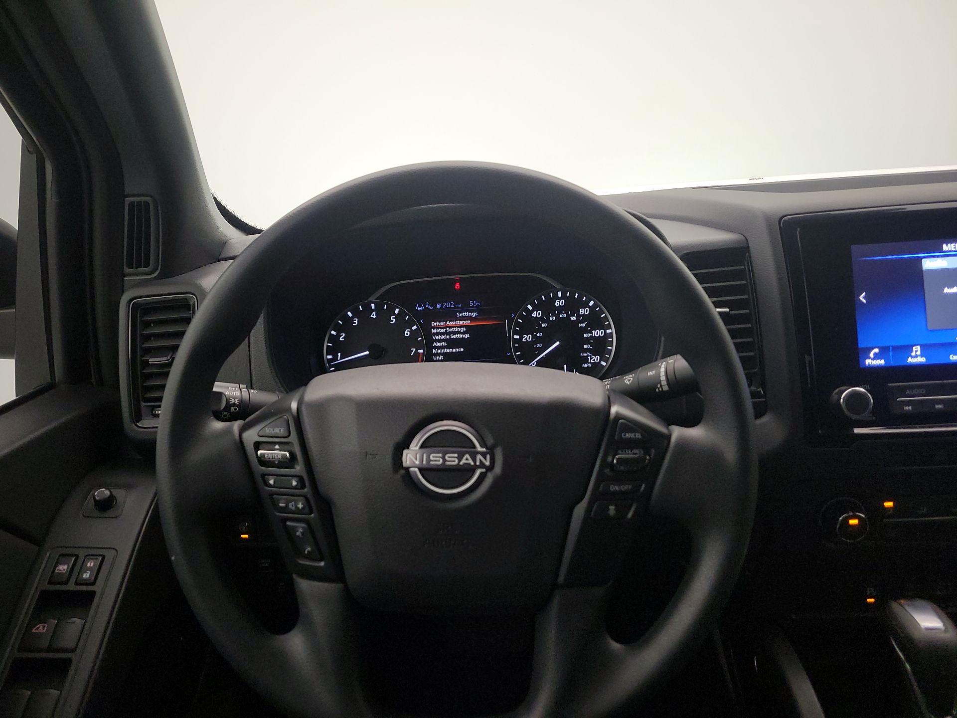 Thumbnail: 2023 Nissan Frontier - 10