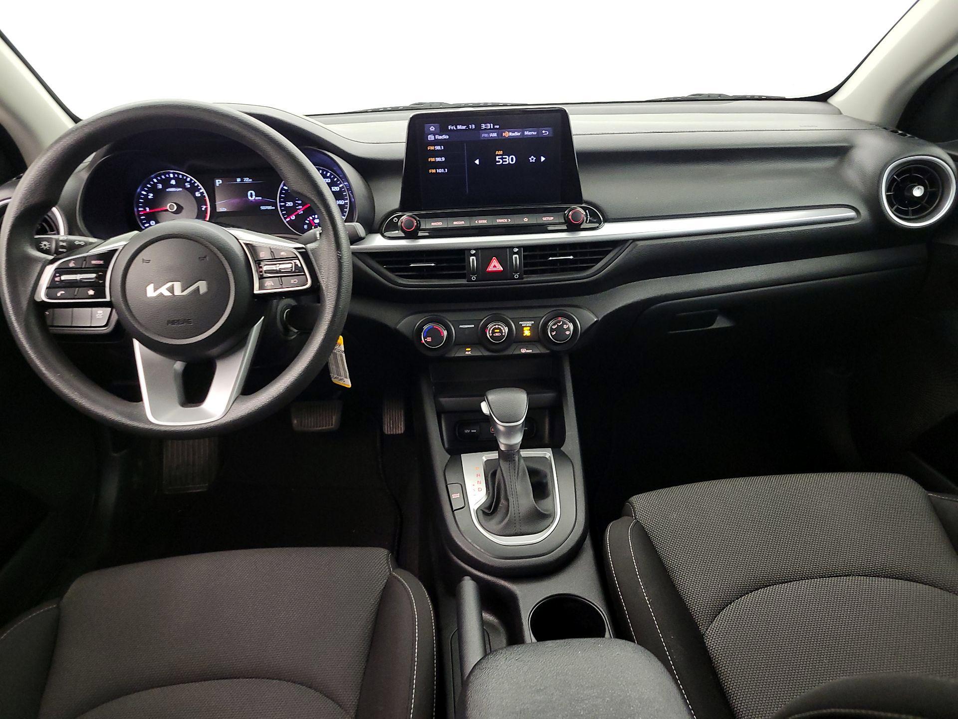 Thumbnail: 2023 Kia Forte - 9