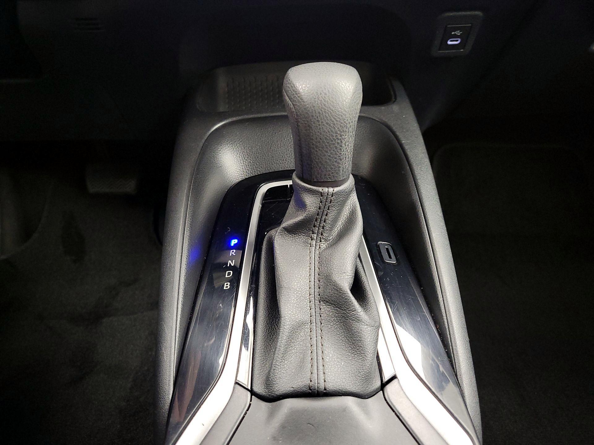 Thumbnail: 2023 Toyota Corolla - 18