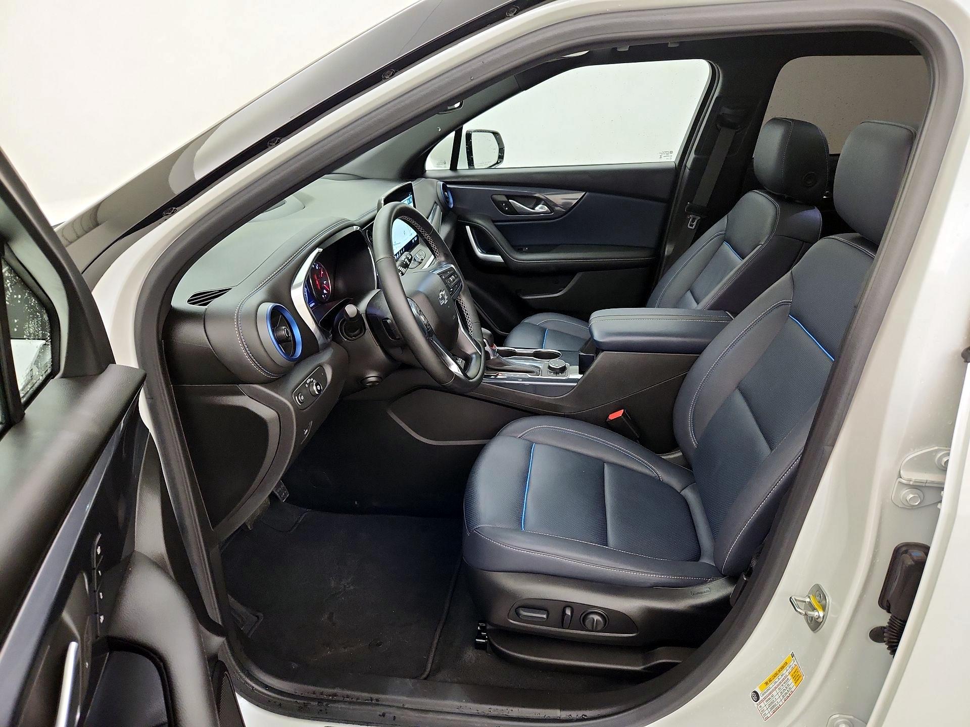 Thumbnail: 2024 Chevrolet Blazer - 11