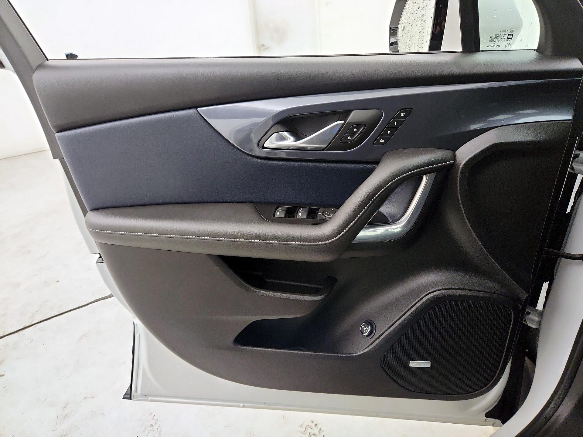 Thumbnail: 2024 Chevrolet Blazer - 12