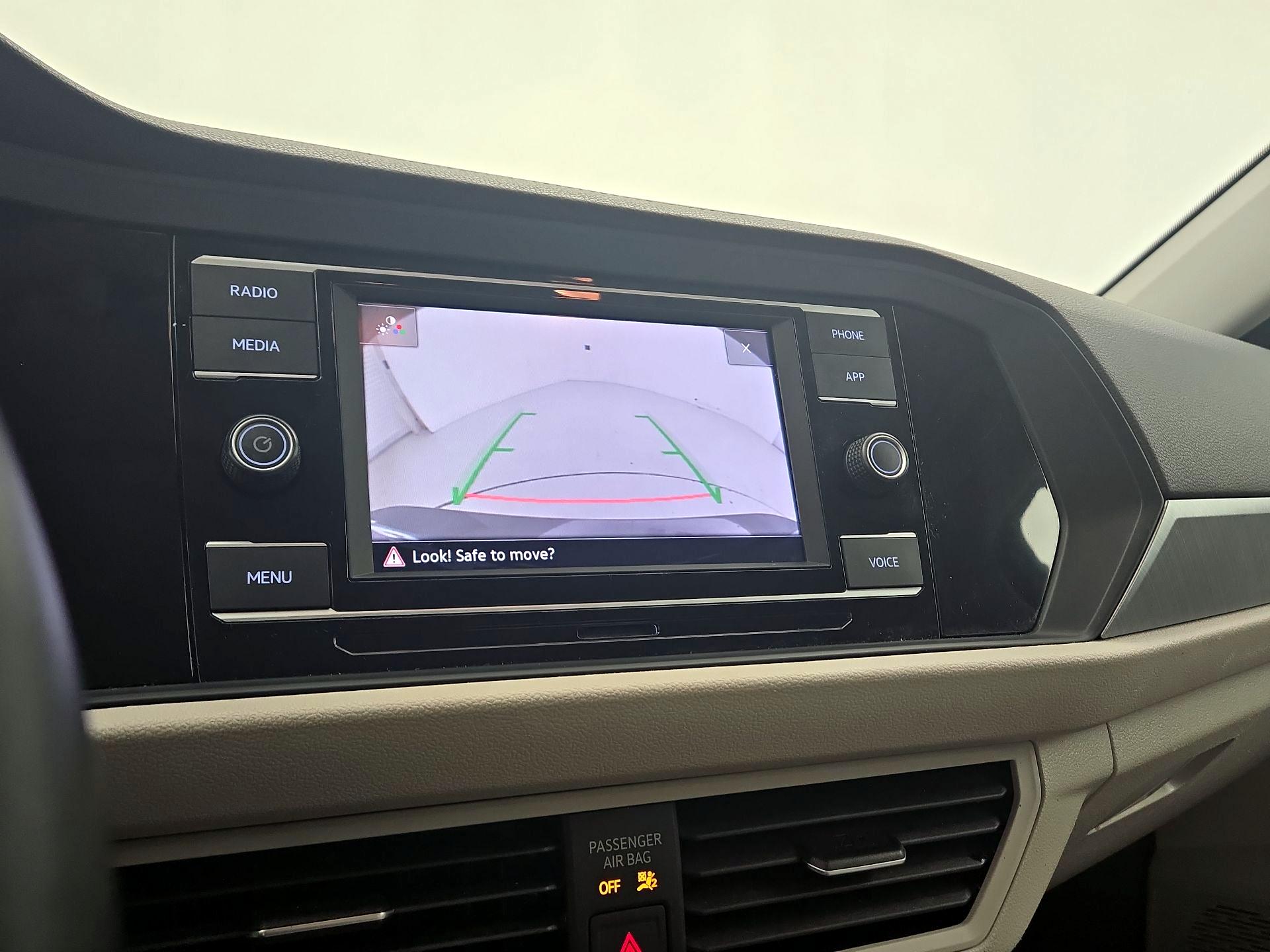 Thumbnail: 2022 Volkswagen Jetta - 14