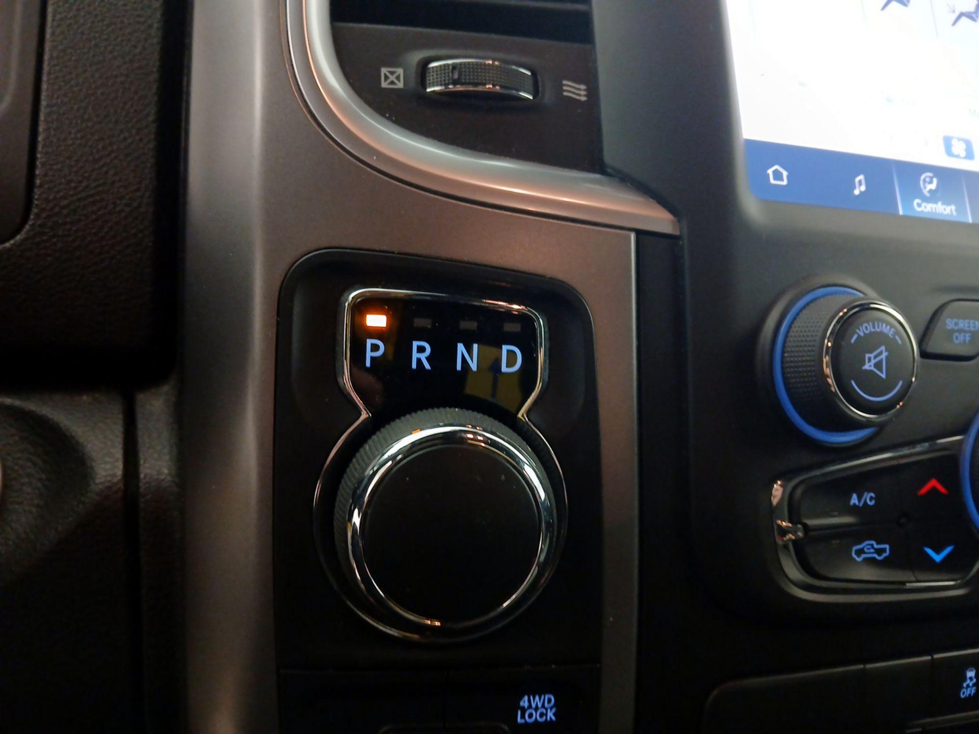 Thumbnail: 2022 RAM 1500 Classic - 17