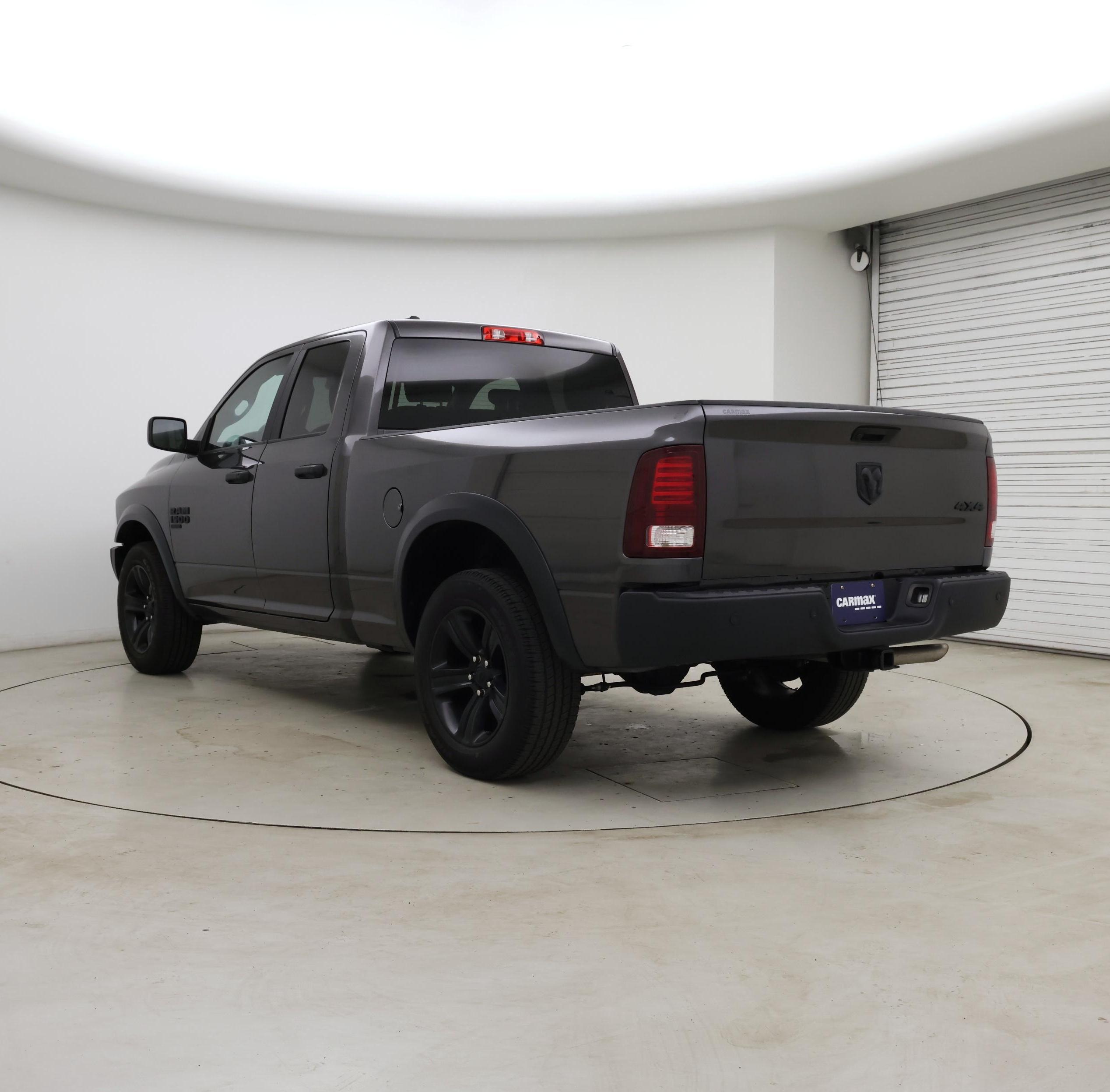 Thumbnail: 2022 RAM 1500 Classic - 2