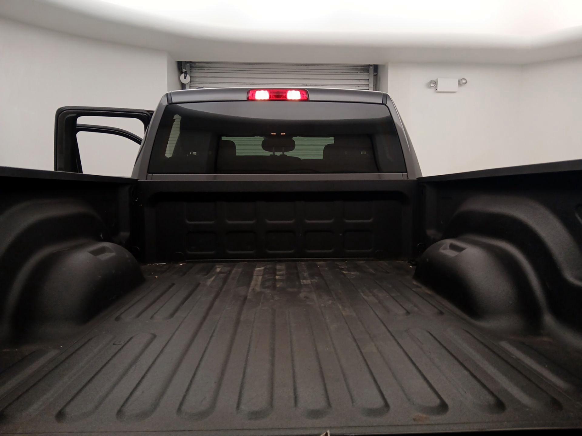 Thumbnail: 2022 RAM 1500 Classic - 20