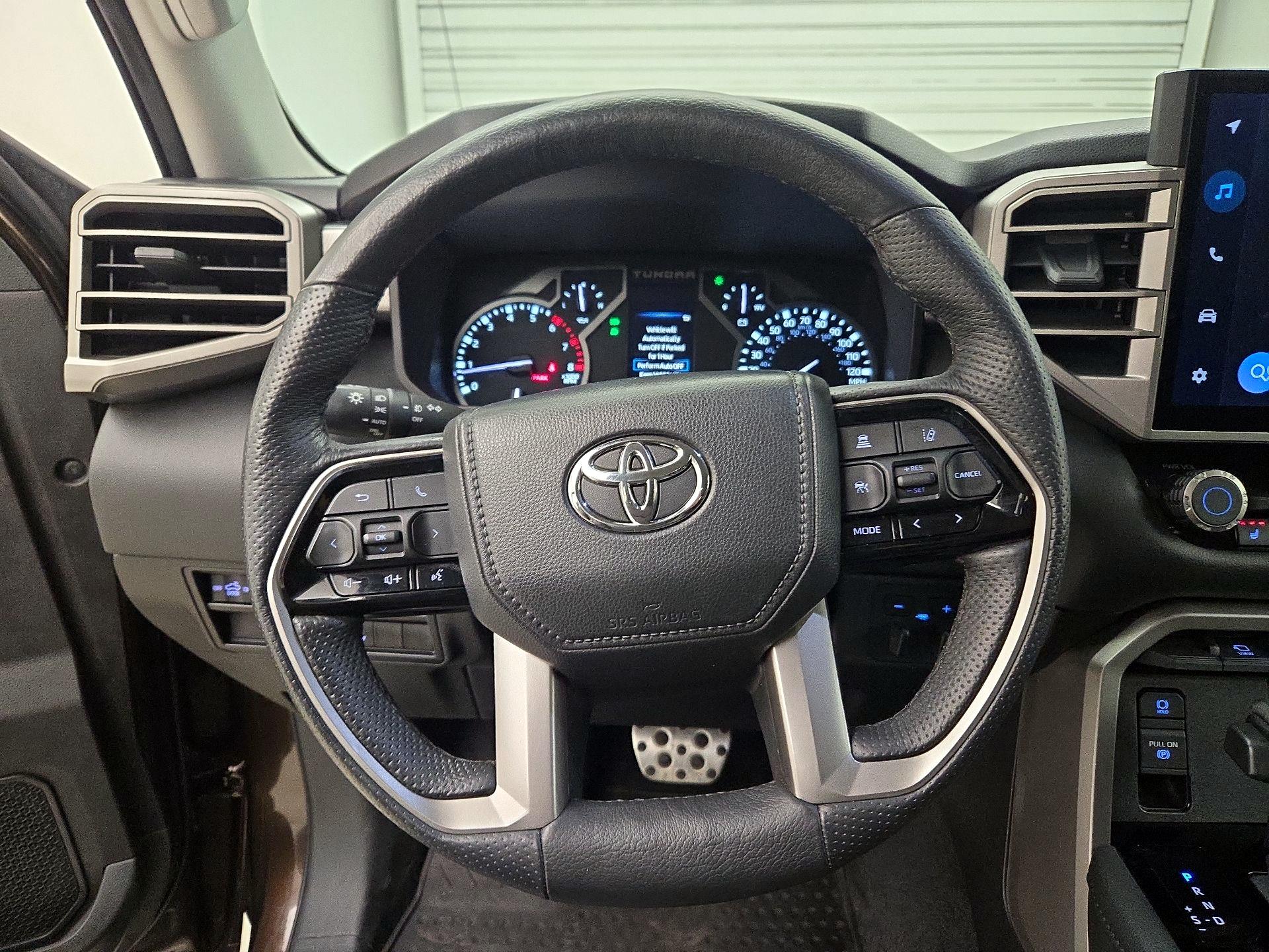 Thumbnail: 2023 Toyota Tundra - 10