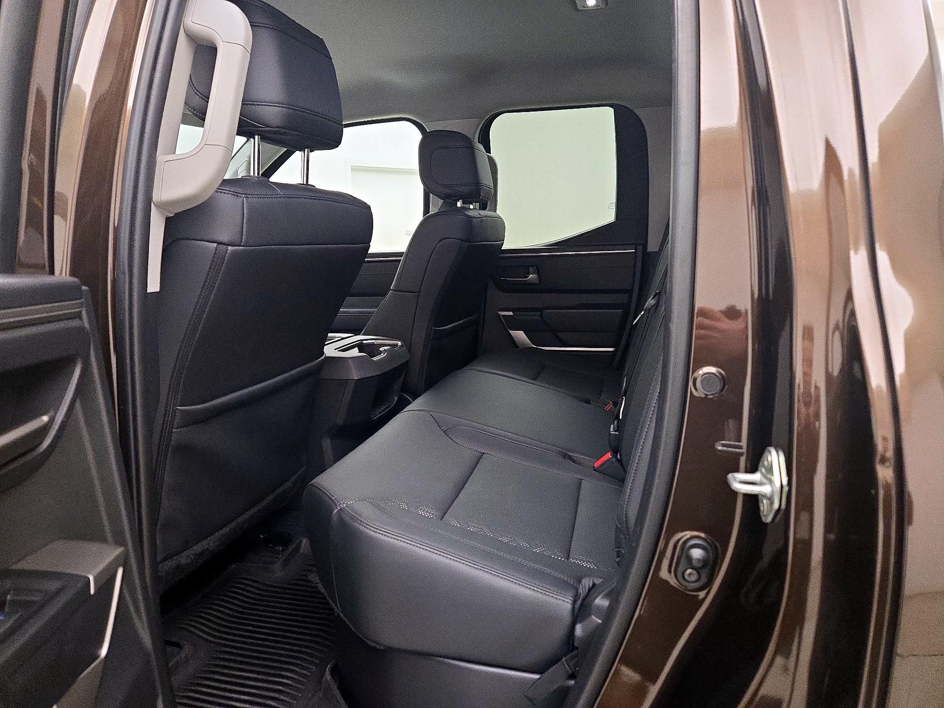 Thumbnail: 2023 Toyota Tundra - 19