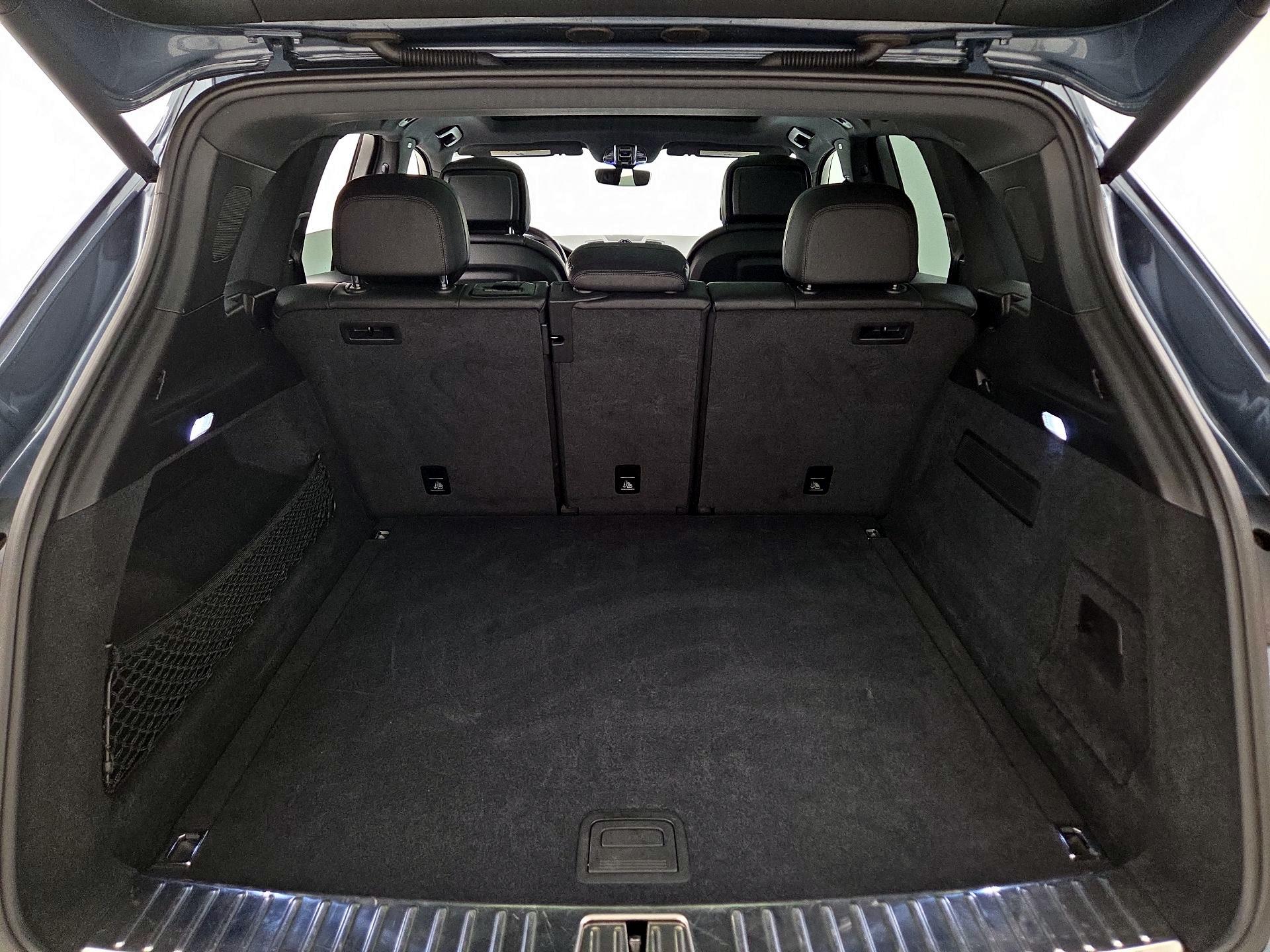 Thumbnail: 2019 Porsche Cayenne - 20