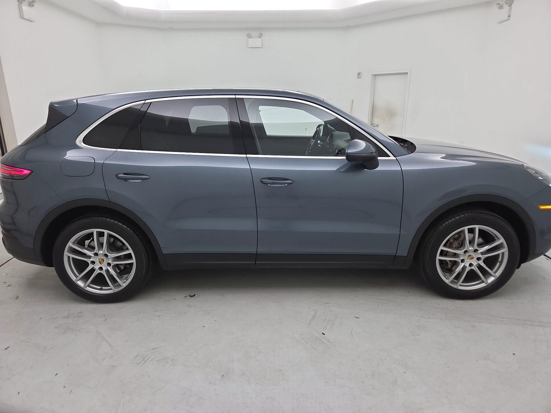 Thumbnail: 2019 Porsche Cayenne - 4