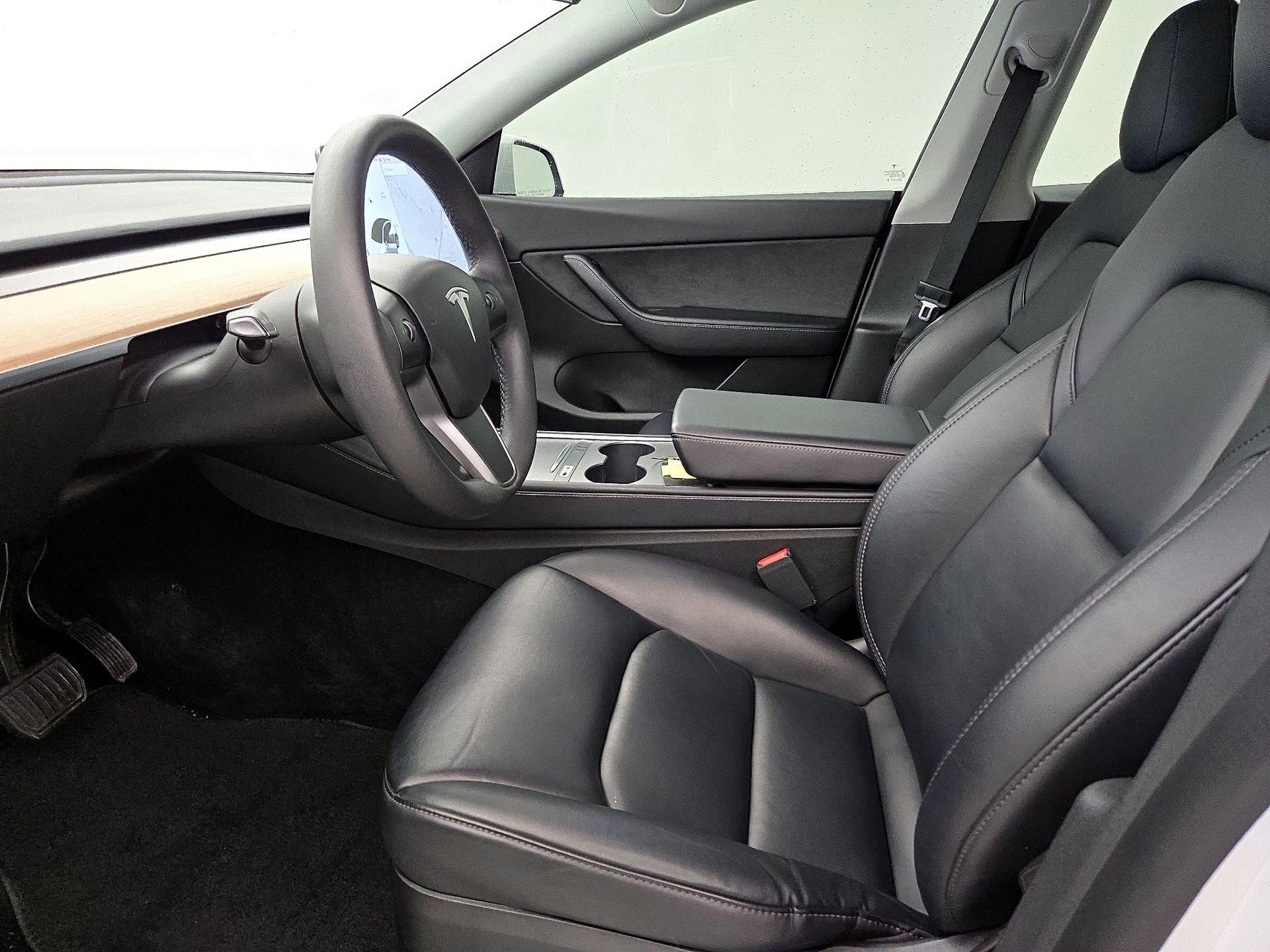 Thumbnail: 2022 Tesla Model Y - 11