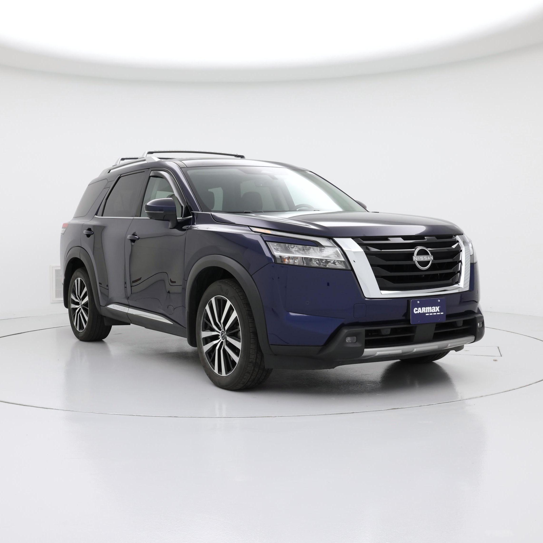 Blue 2024 Nissan Pathfinder SUV / Crossover All-Wheel Drive Automatic