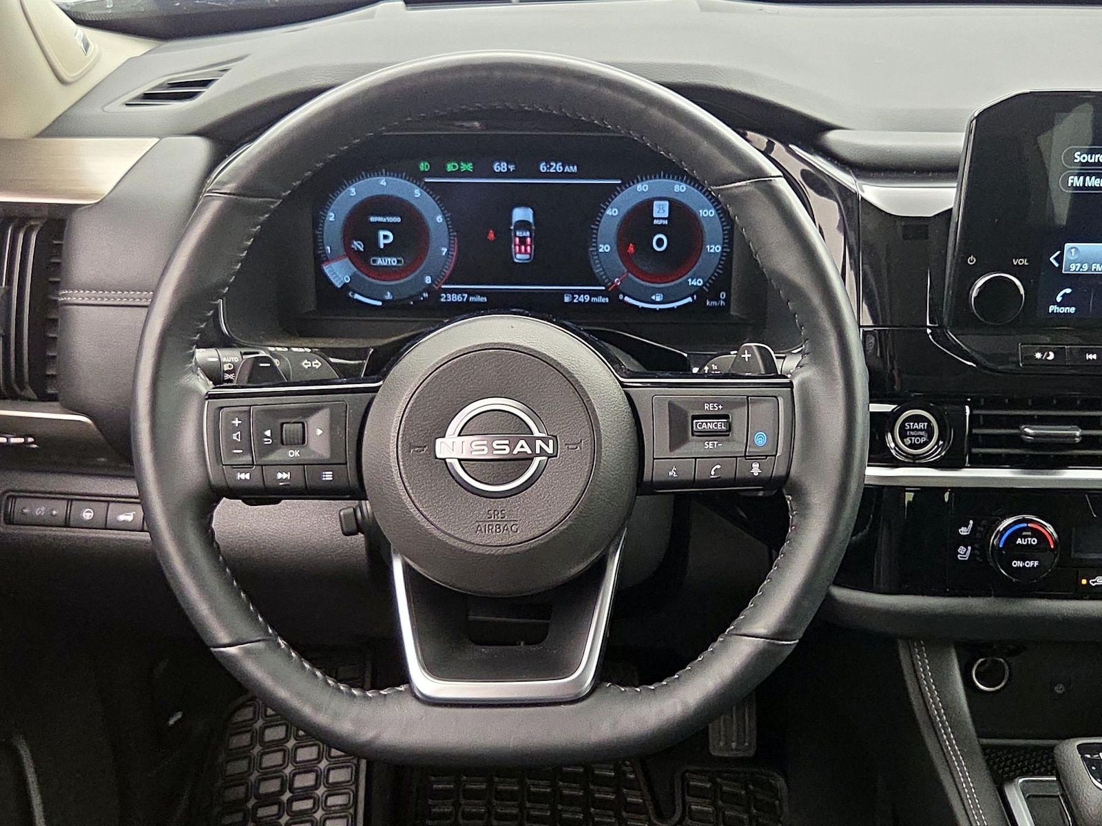 2024 Nissan Pathfinder Platinum - Photo 11