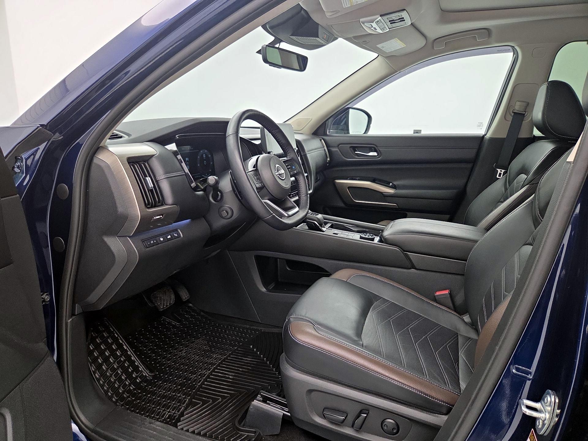Thumbnail: 2024 Nissan Pathfinder - 11