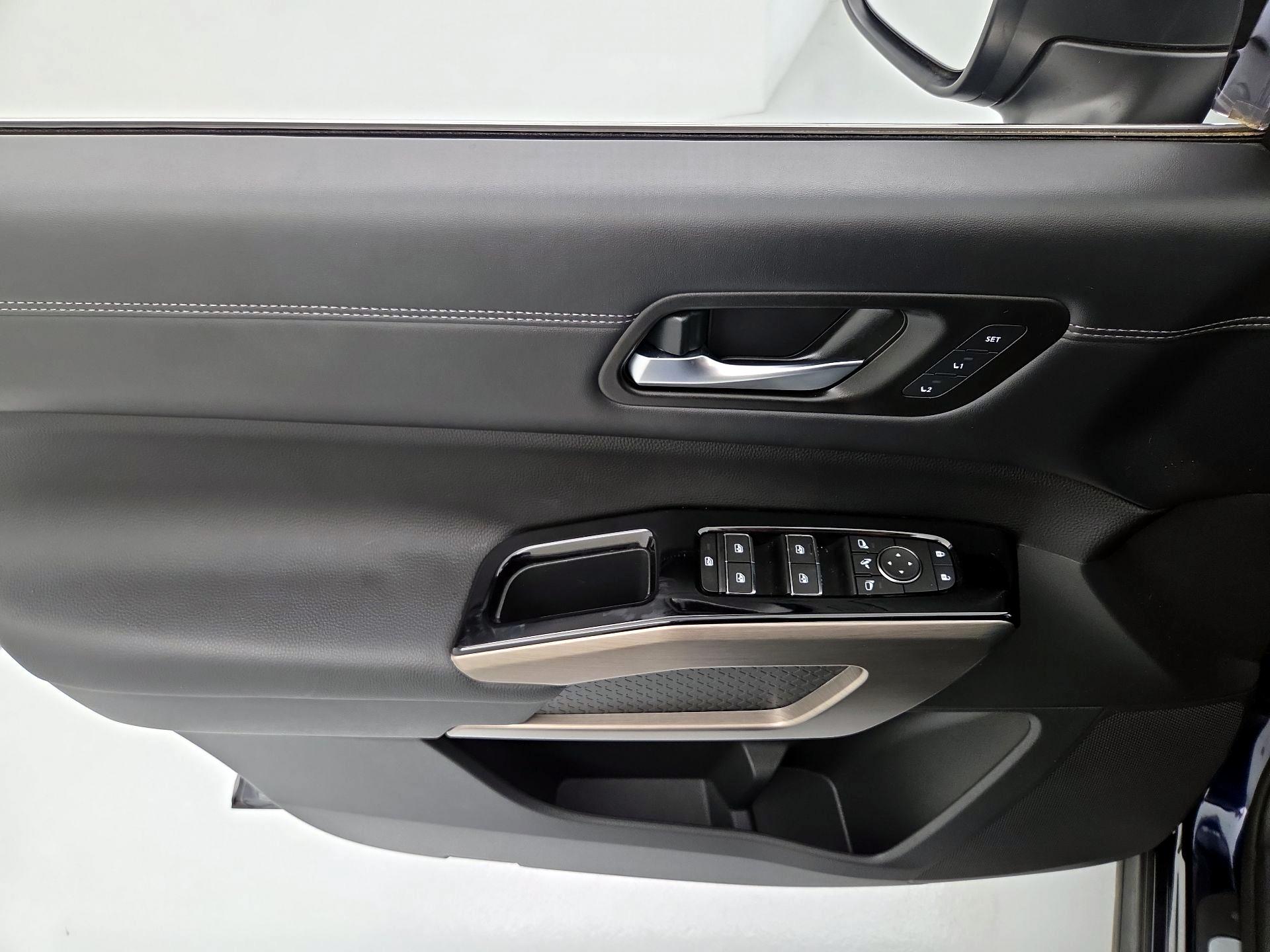 Thumbnail: 2024 Nissan Pathfinder - 12