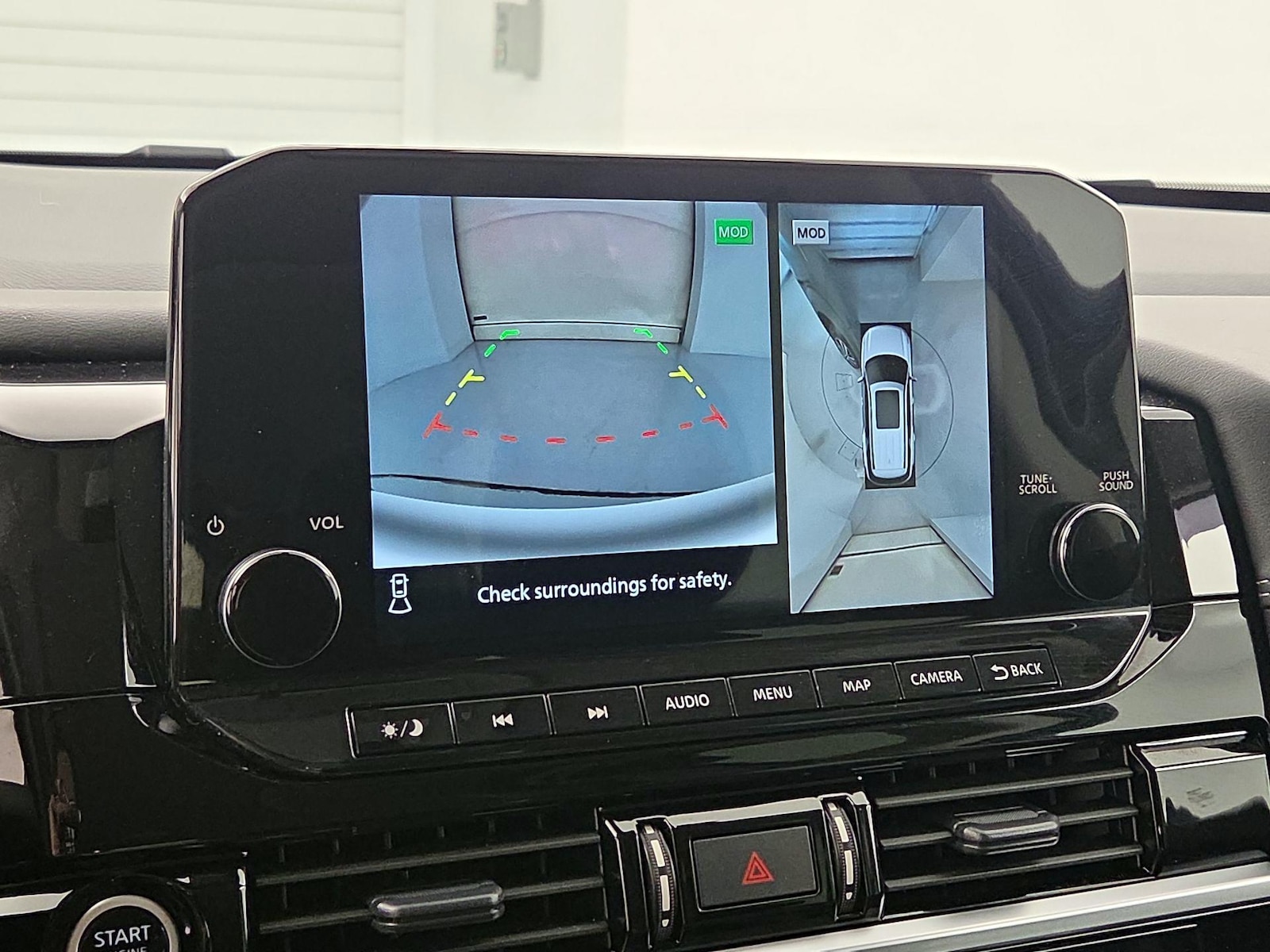 2024 Nissan Pathfinder Platinum - Photo 15