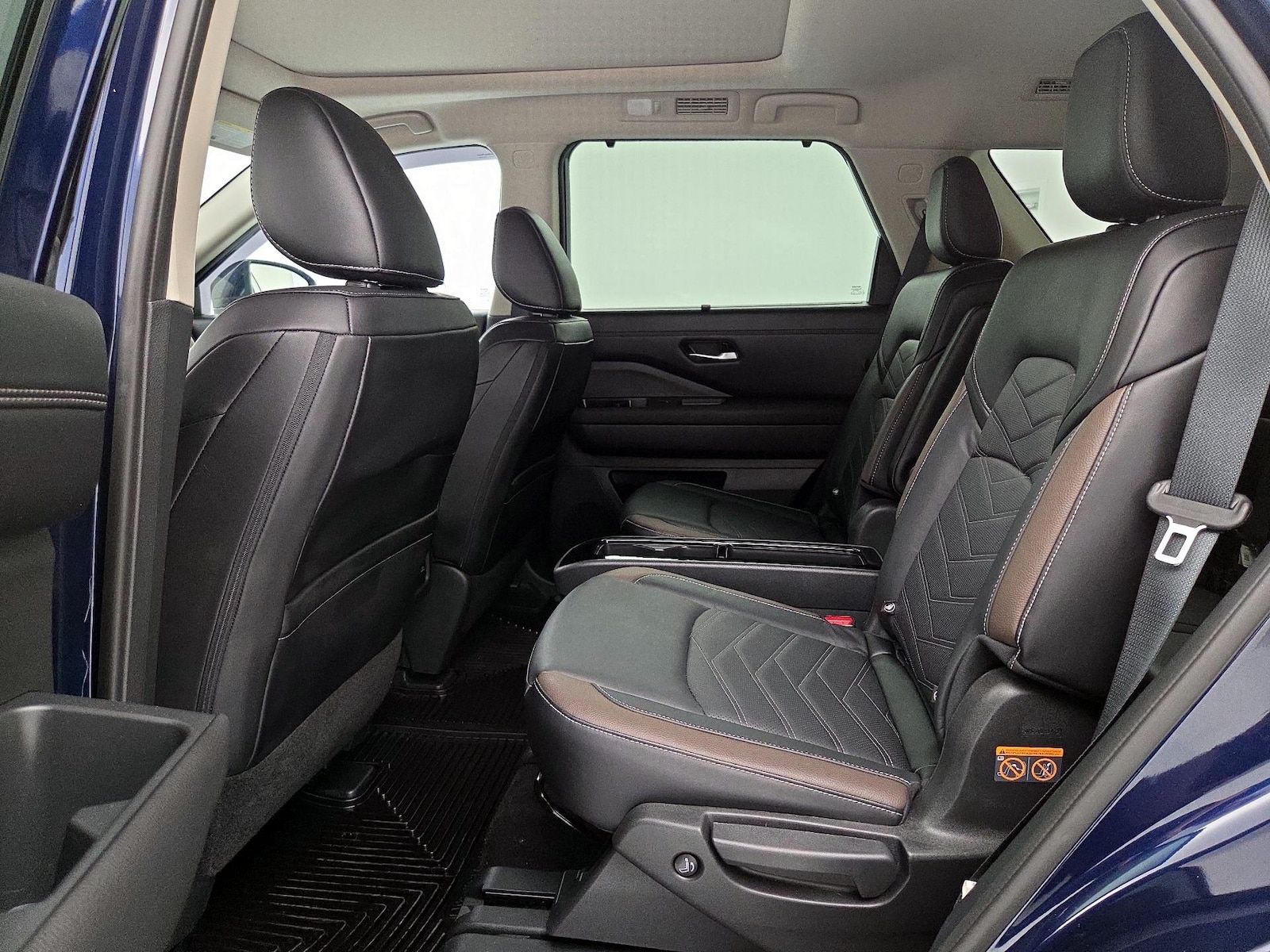 2024 Nissan Pathfinder Platinum - Photo 21