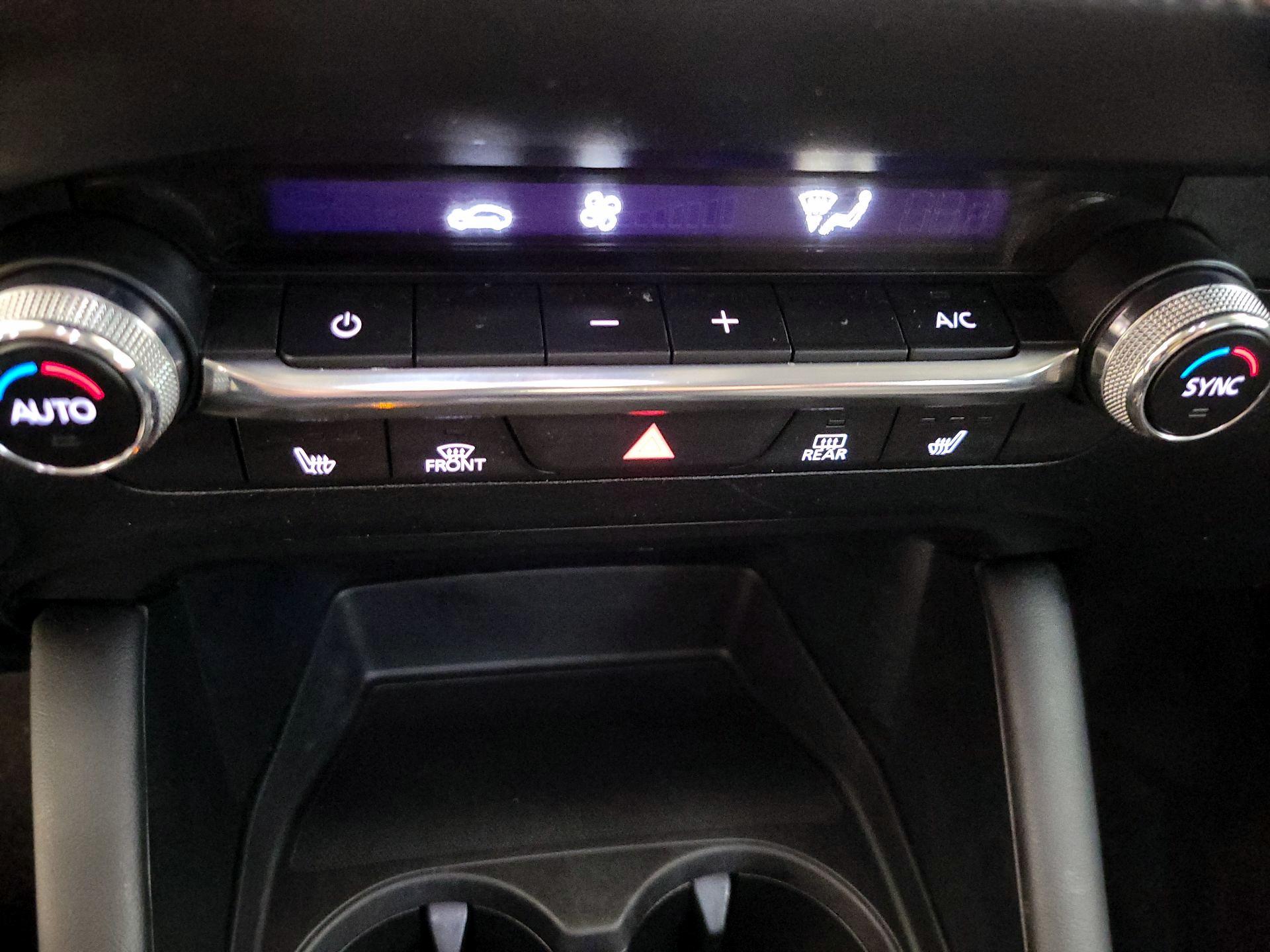 Thumbnail: 2023 Mazda Mazda3 - 17