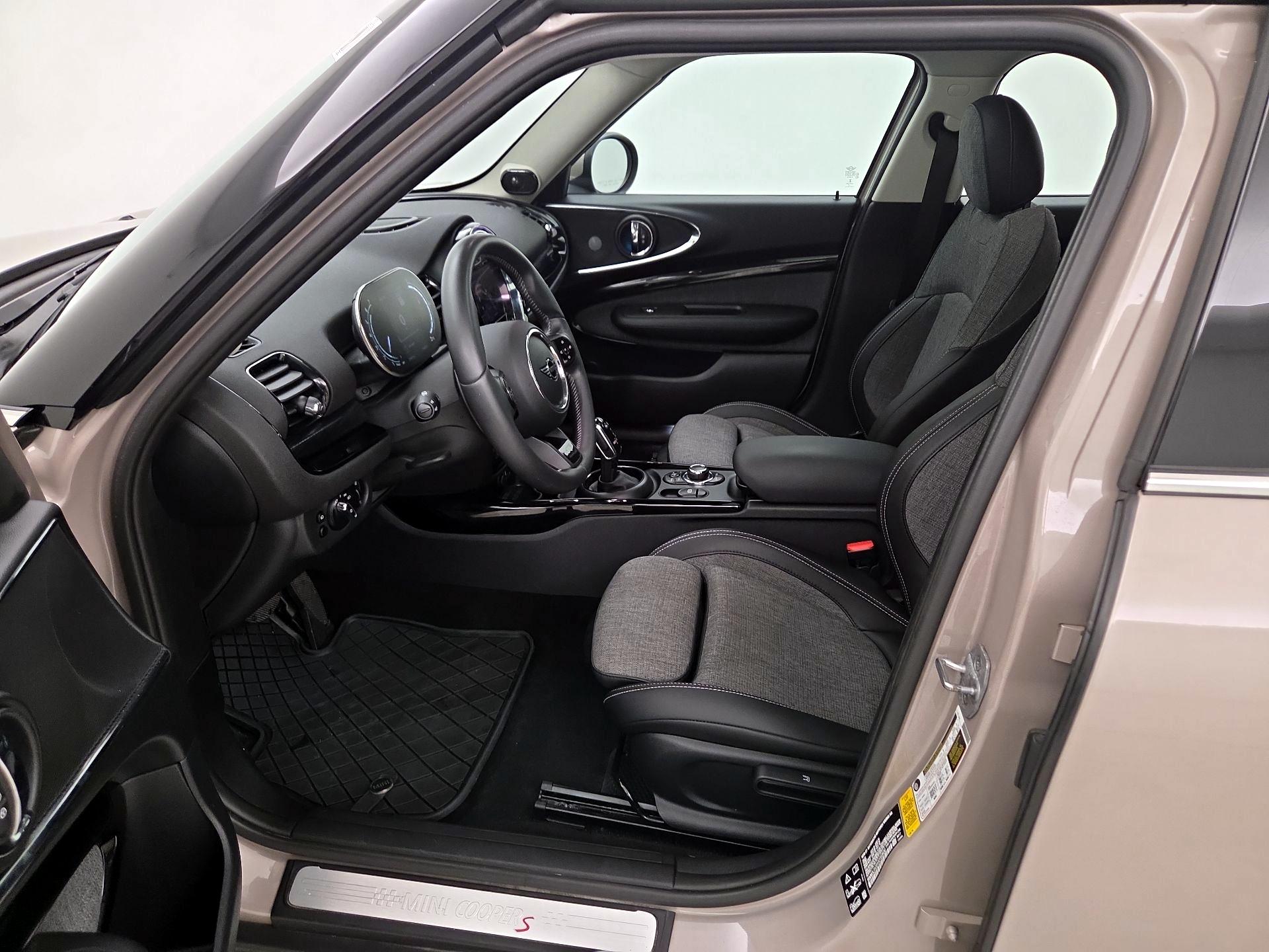 Thumbnail: 2023 MINI Cooper Clubman - 11