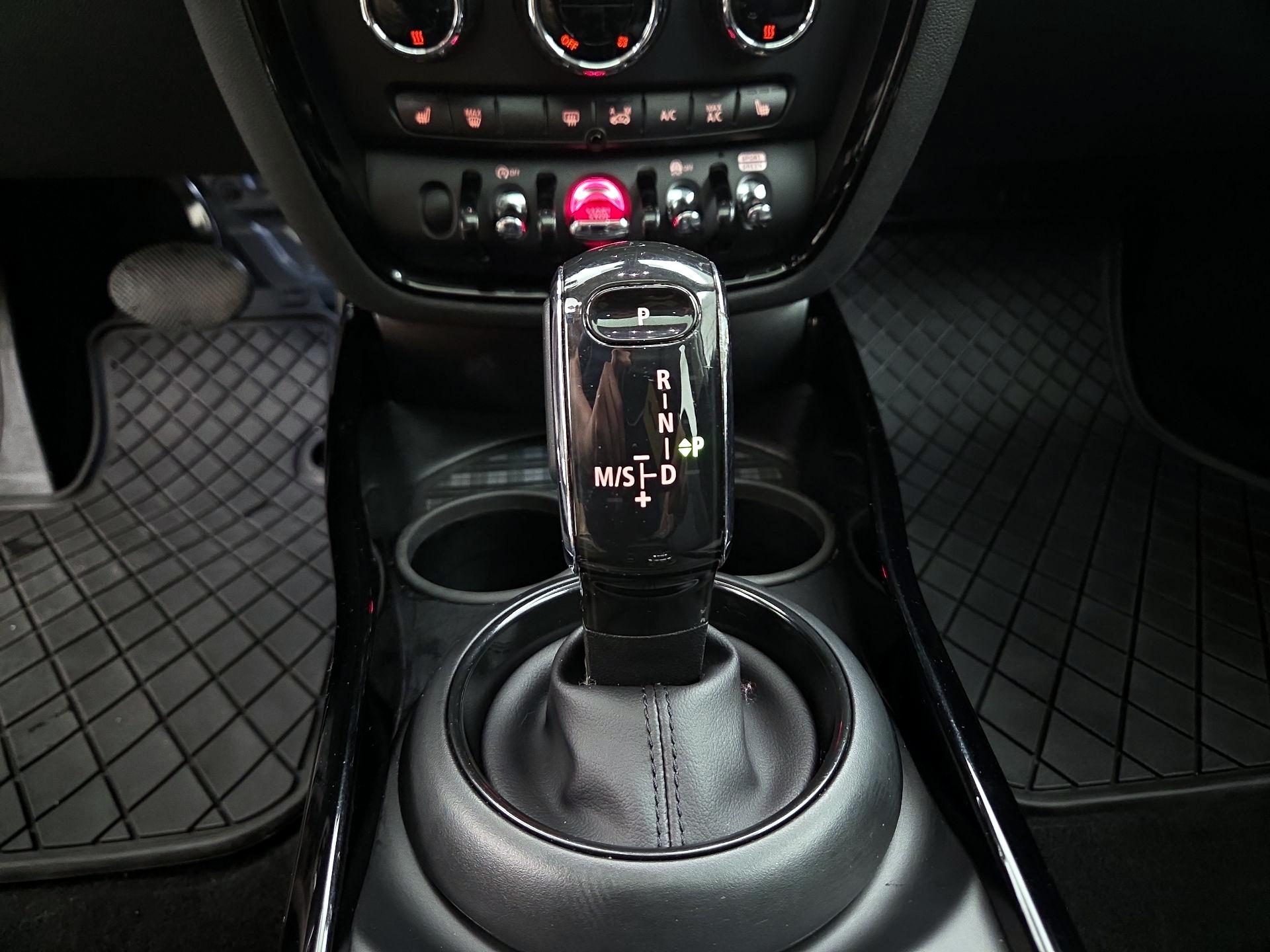 Thumbnail: 2023 MINI Cooper Clubman - 18