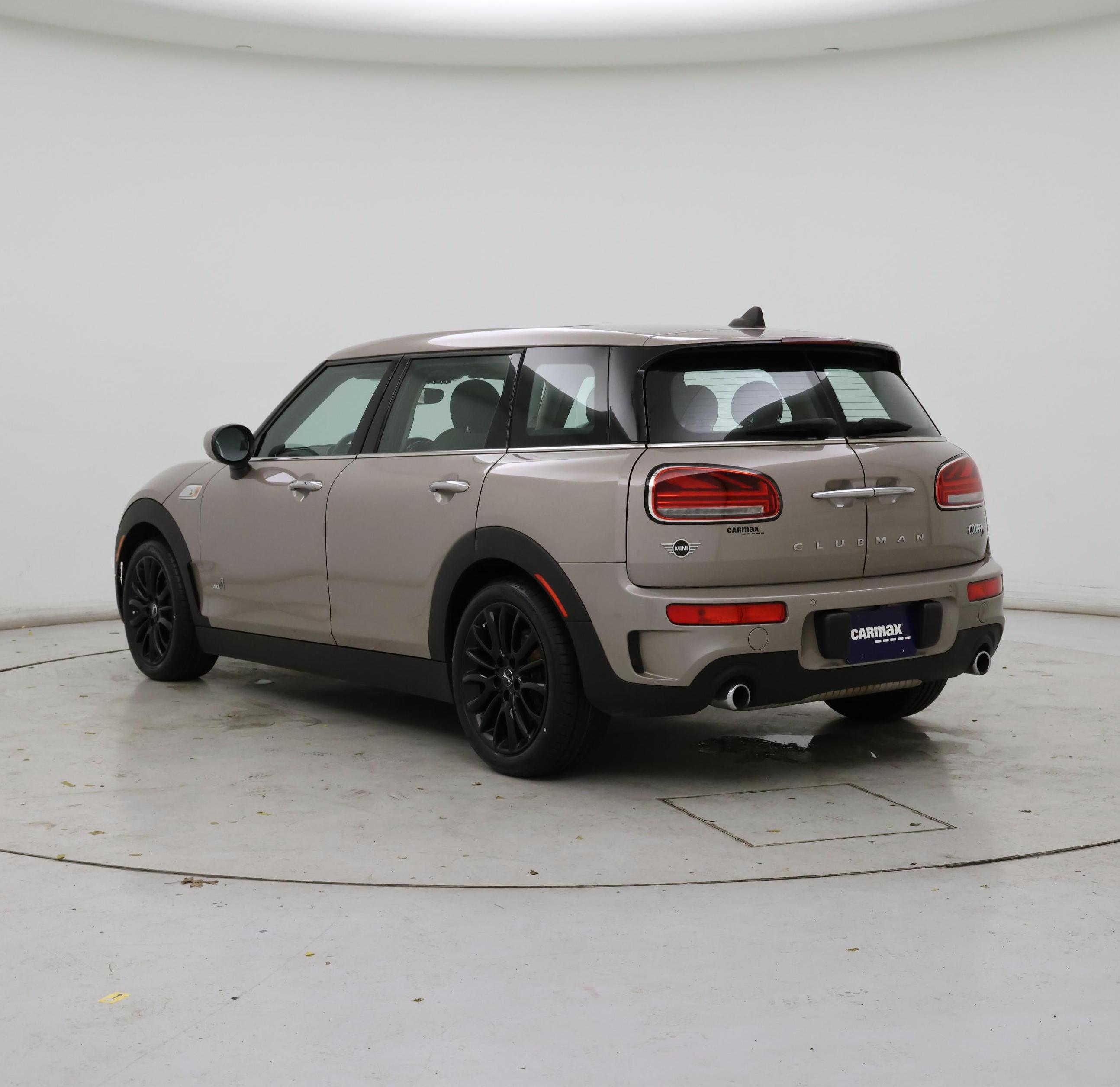 Thumbnail: 2023 MINI Cooper Clubman - 2