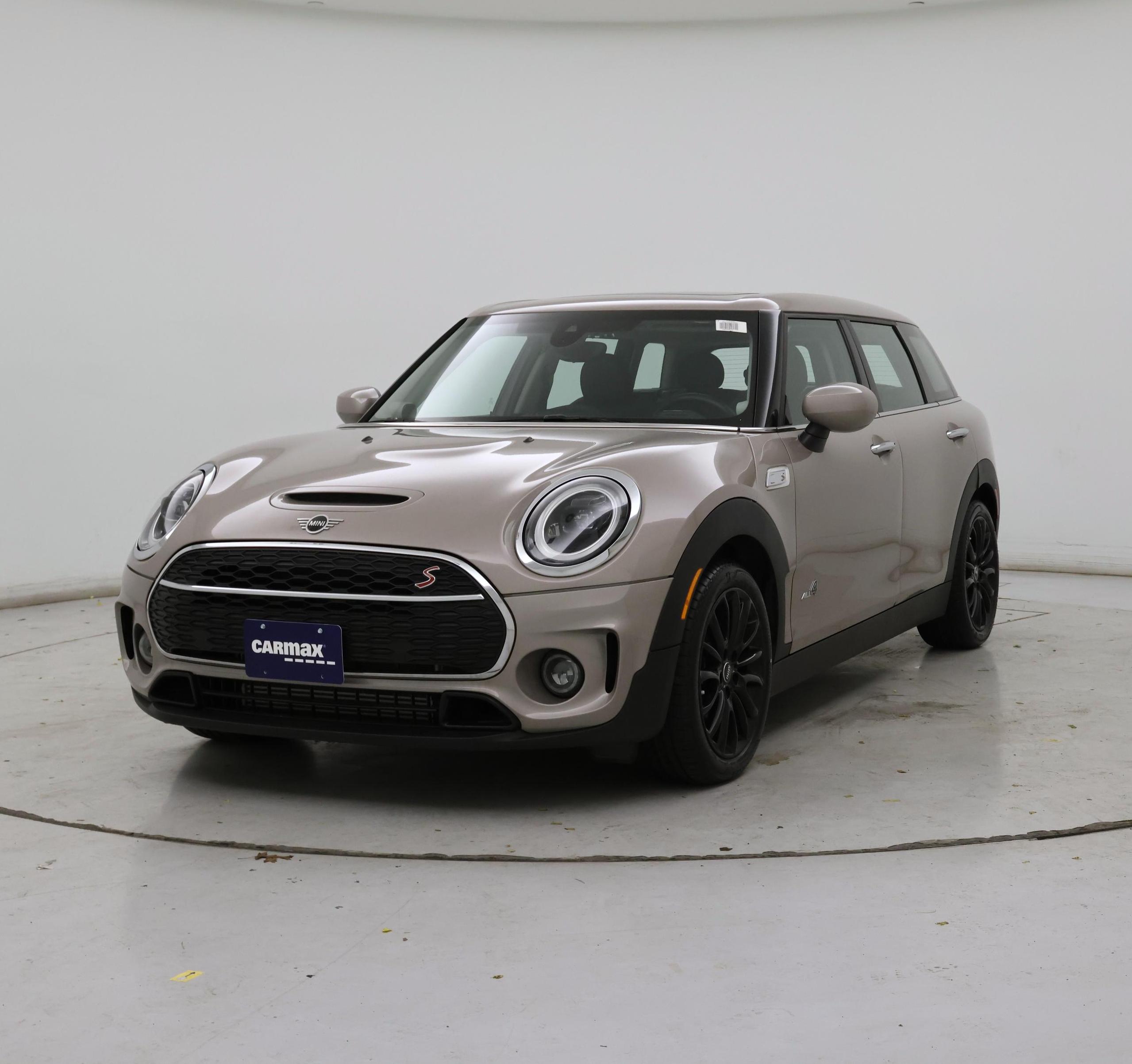 Thumbnail: 2023 MINI Cooper Clubman - 4
