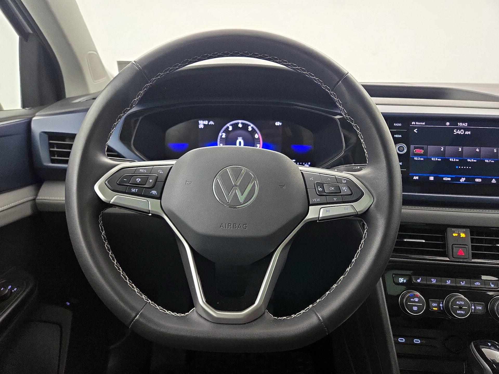 Thumbnail: 2024 Volkswagen Taos - 10