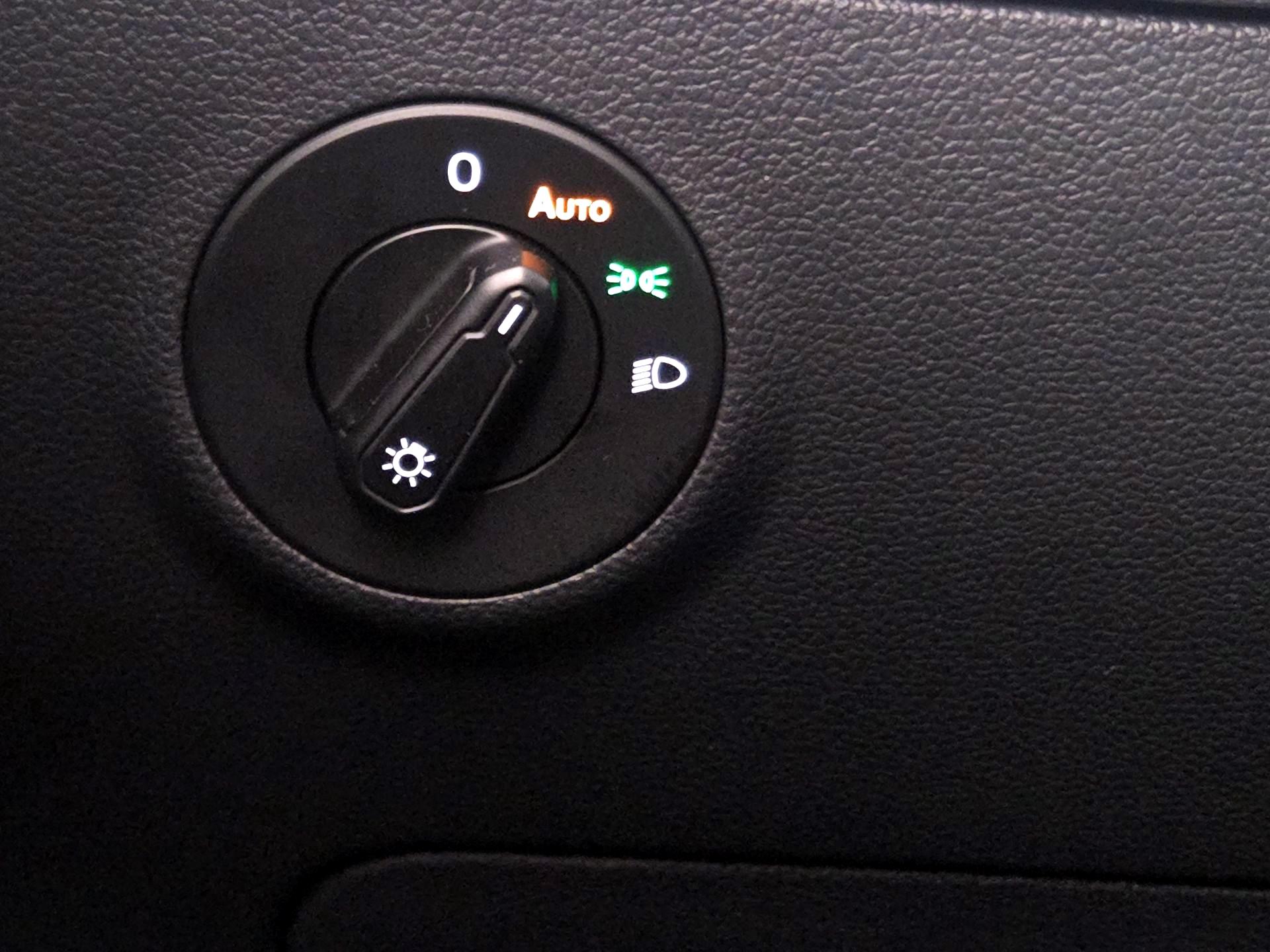 Thumbnail: 2024 Volkswagen Taos - 13