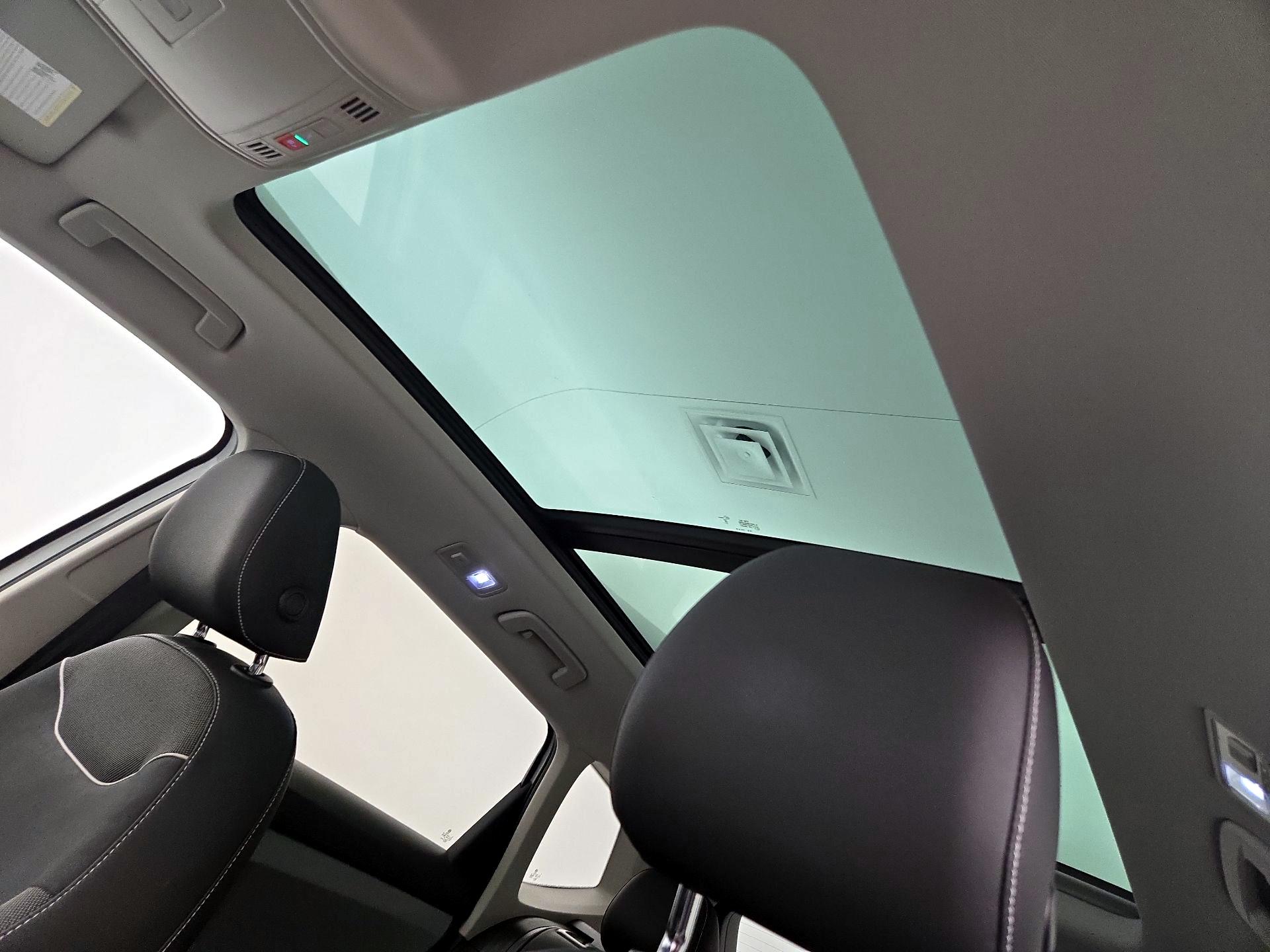 Thumbnail: 2024 Volkswagen Taos - 19