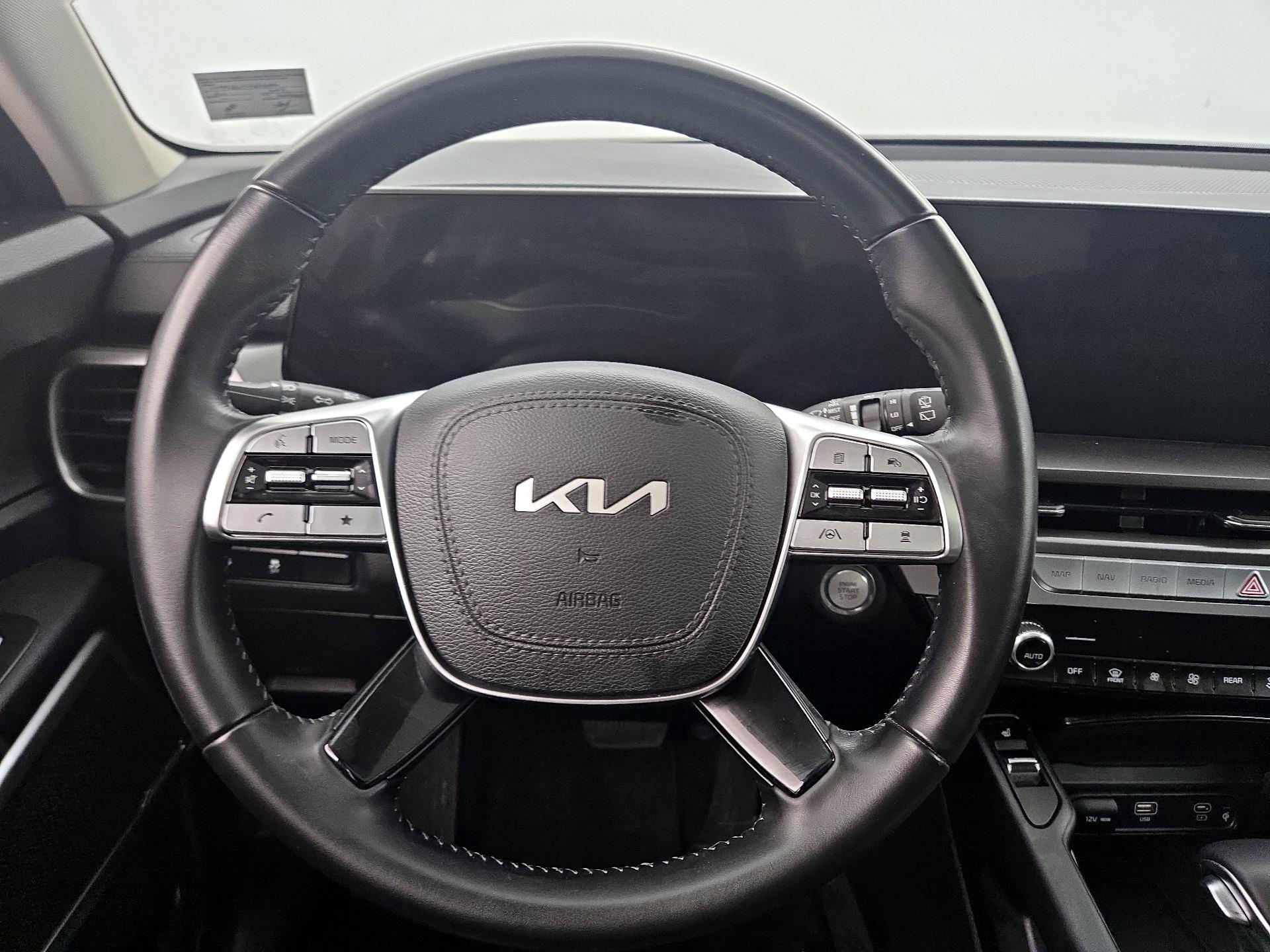 Thumbnail: 2023 Kia Telluride - 10