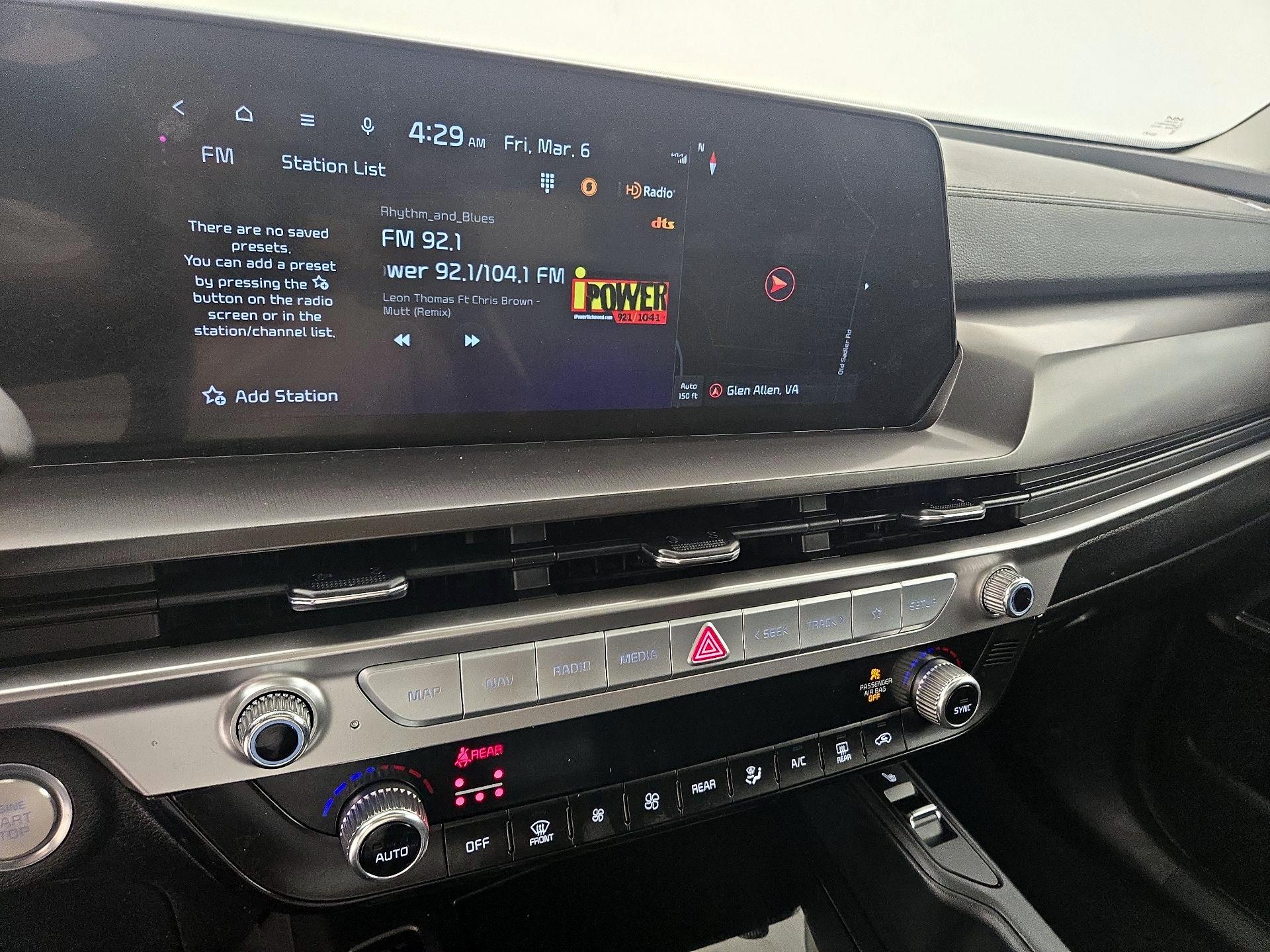 Thumbnail: 2023 Kia Telluride - 16