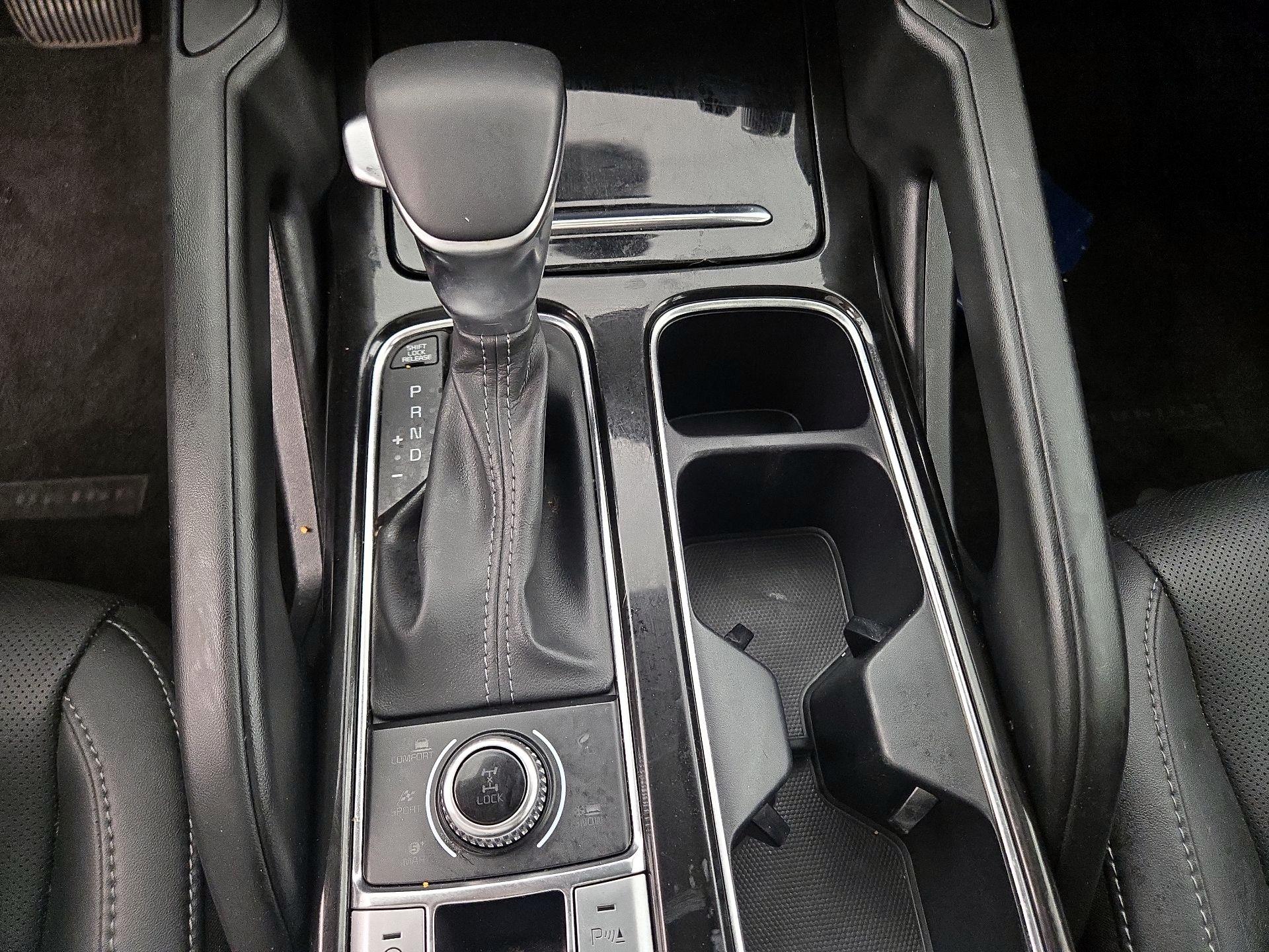 Thumbnail: 2023 Kia Telluride - 18