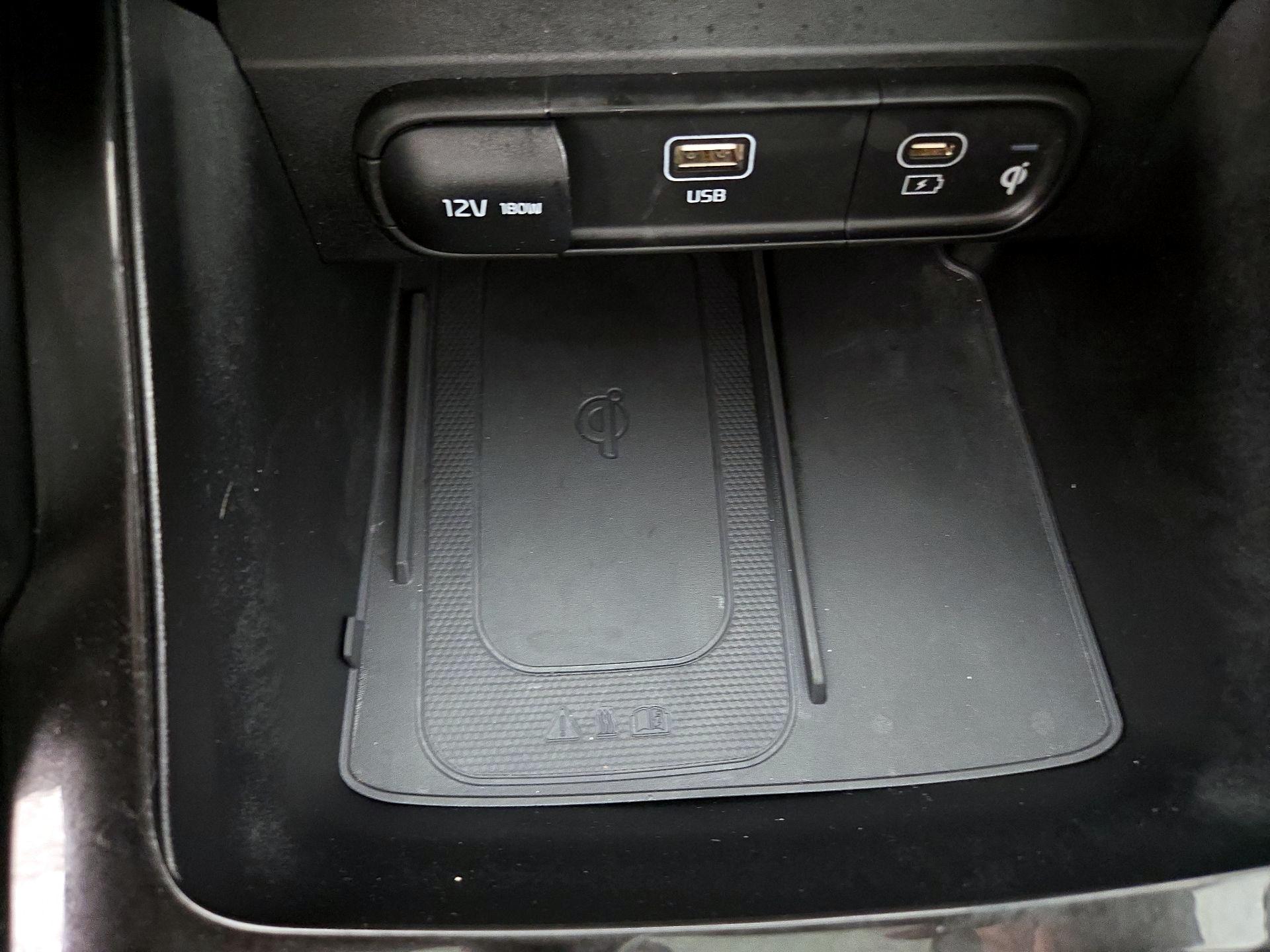 Thumbnail: 2023 Kia Telluride - 19