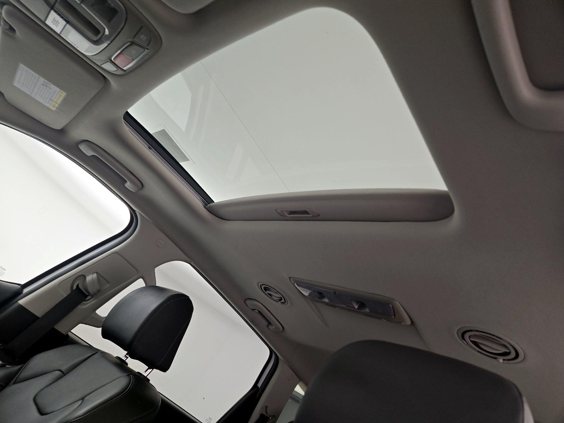 Thumbnail: 2023 Kia Telluride - 20