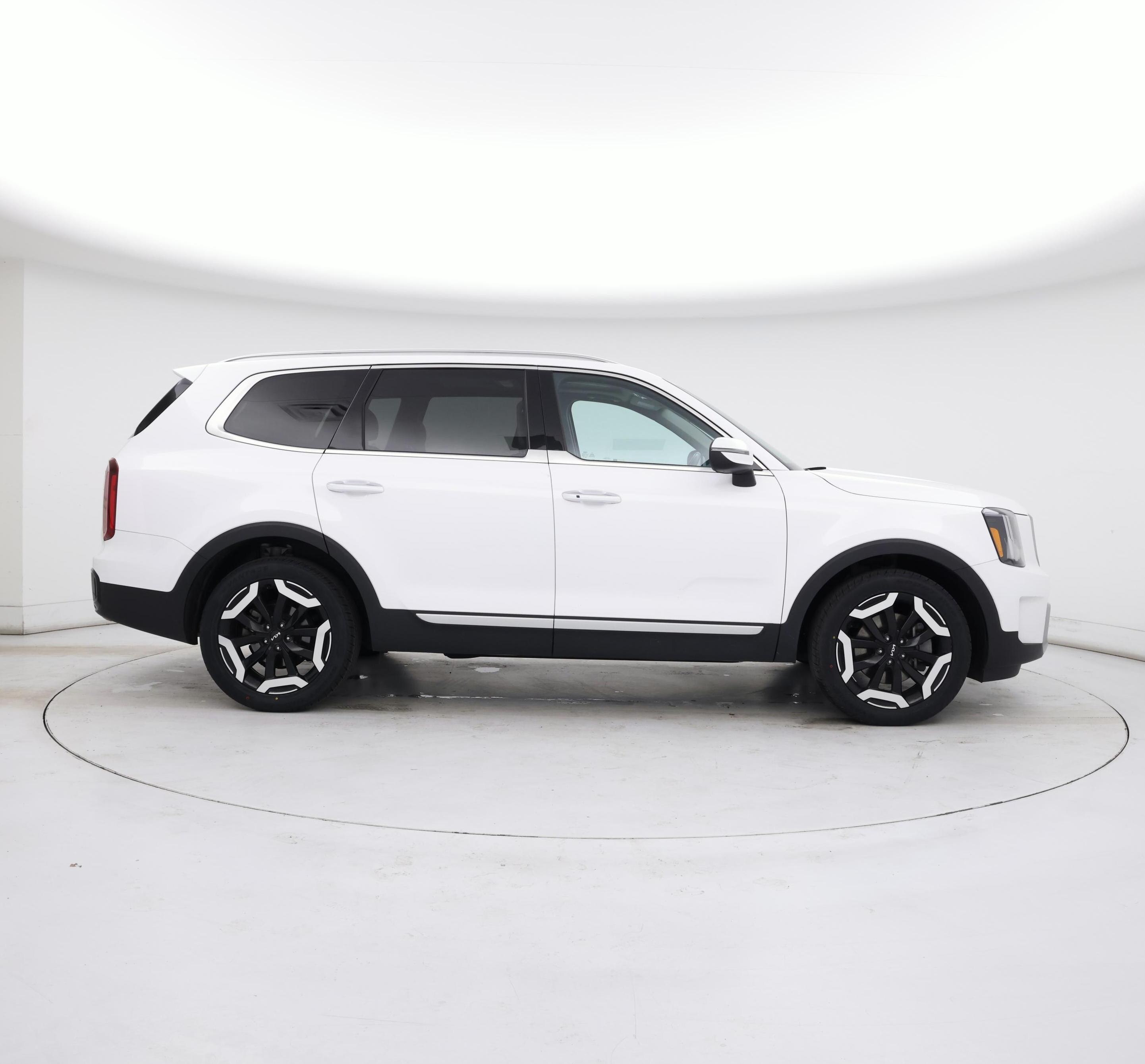 Thumbnail: 2023 Kia Telluride - 7