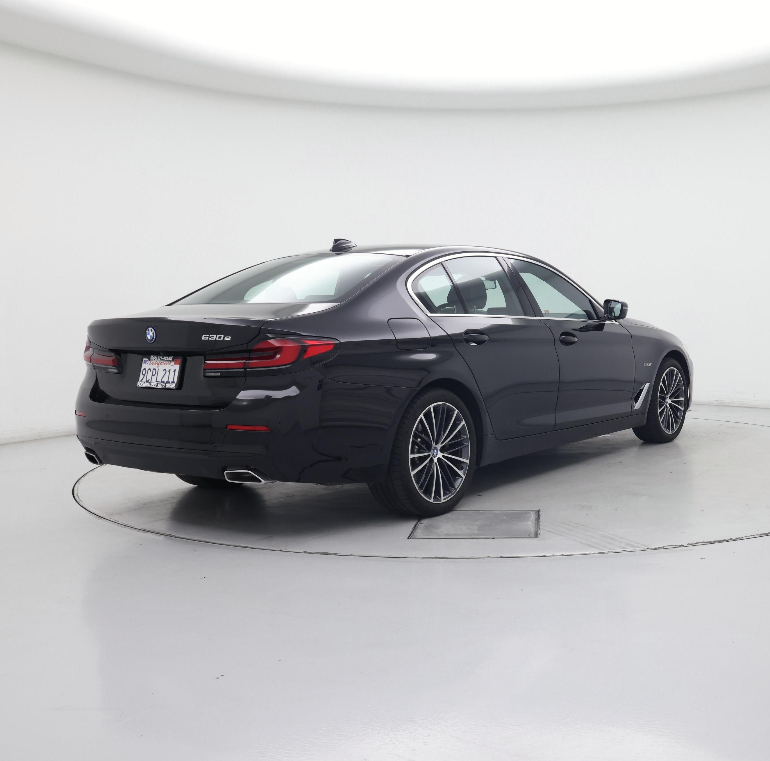 Thumbnail: 2022 BMW 5 Series - 8