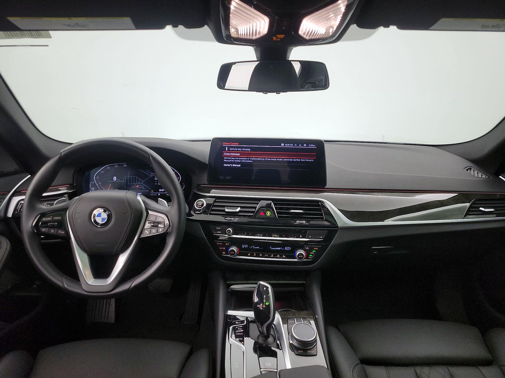 Thumbnail: 2022 BMW 5 Series - 9
