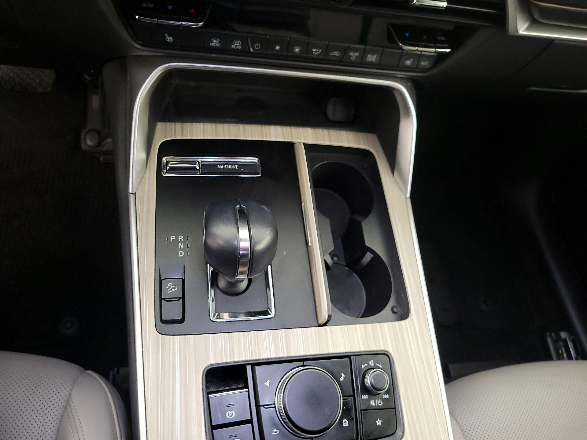 Thumbnail: 2024 Mazda CX-90 - 17