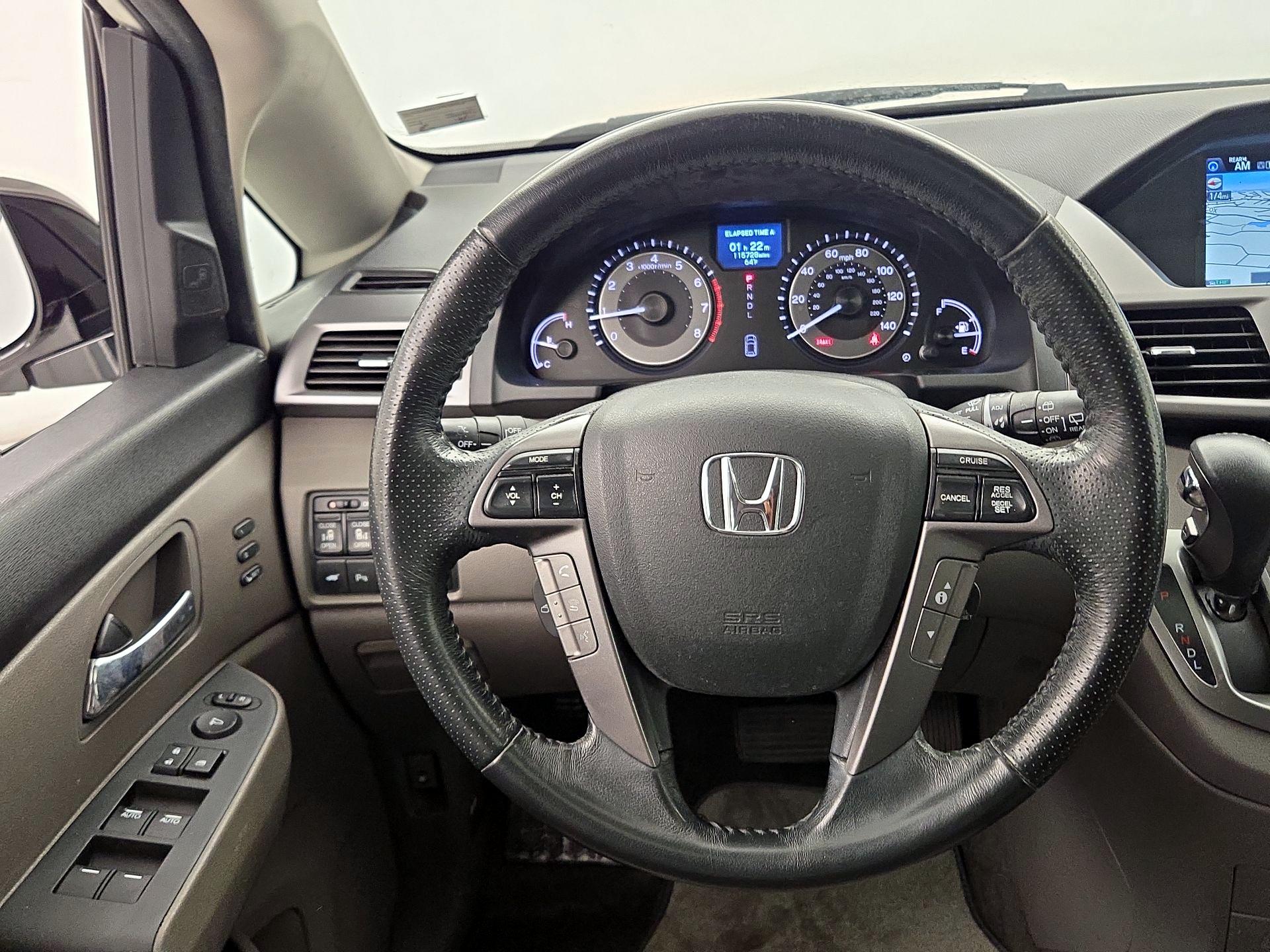 Thumbnail: 2014 Honda Odyssey - 10