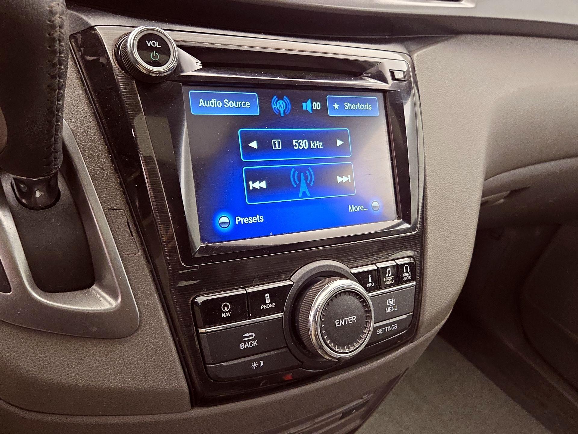 Thumbnail: 2014 Honda Odyssey - 16