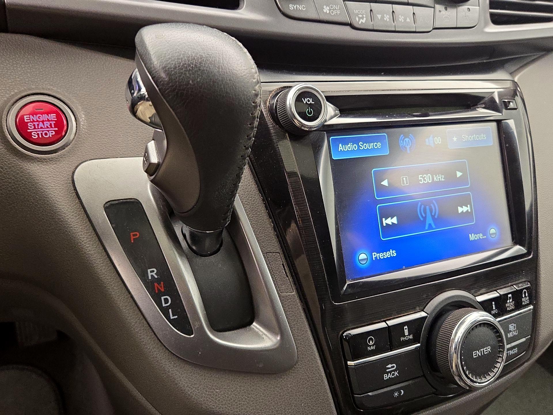 Thumbnail: 2014 Honda Odyssey - 18