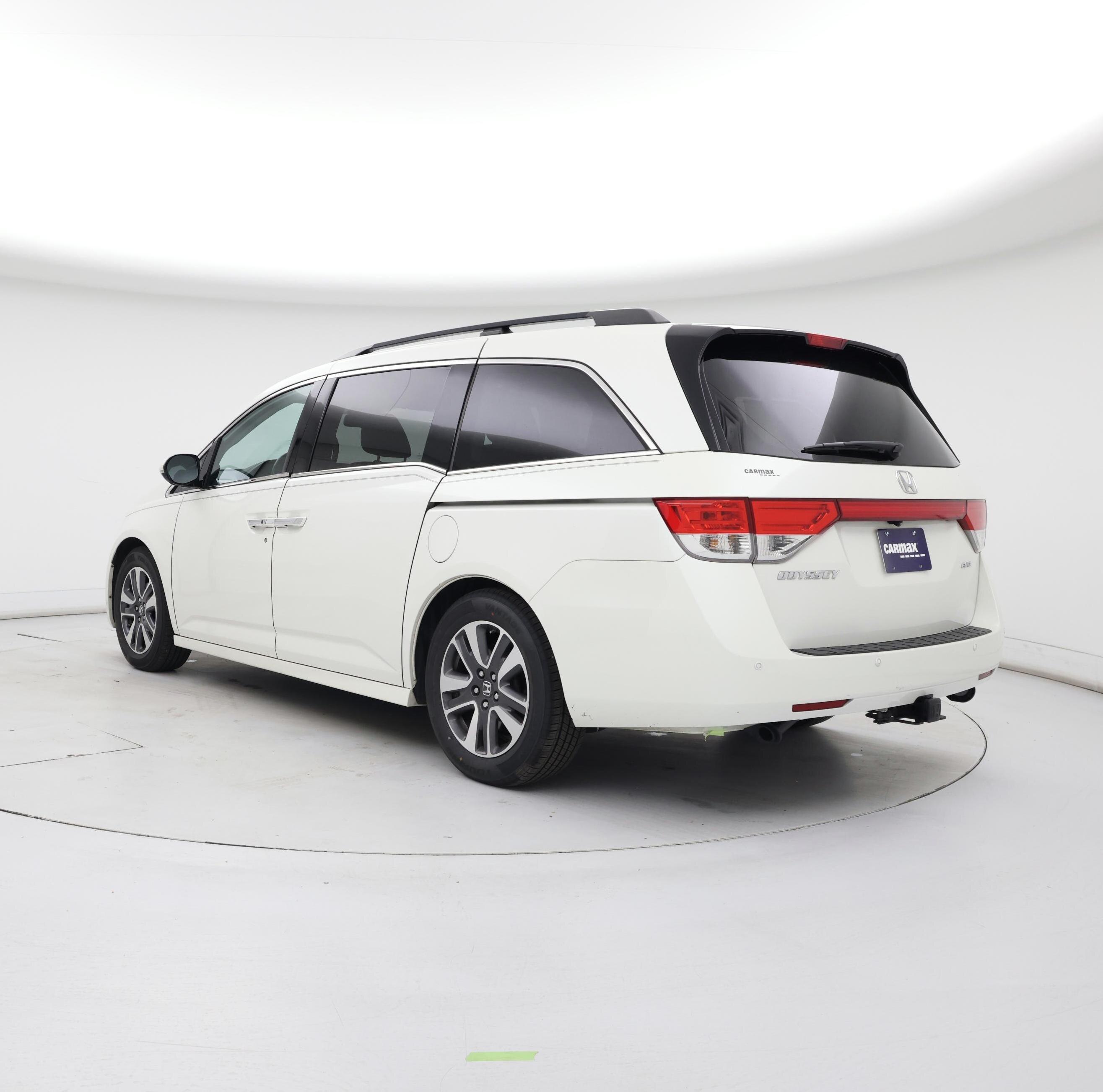 Thumbnail: 2014 Honda Odyssey - 2