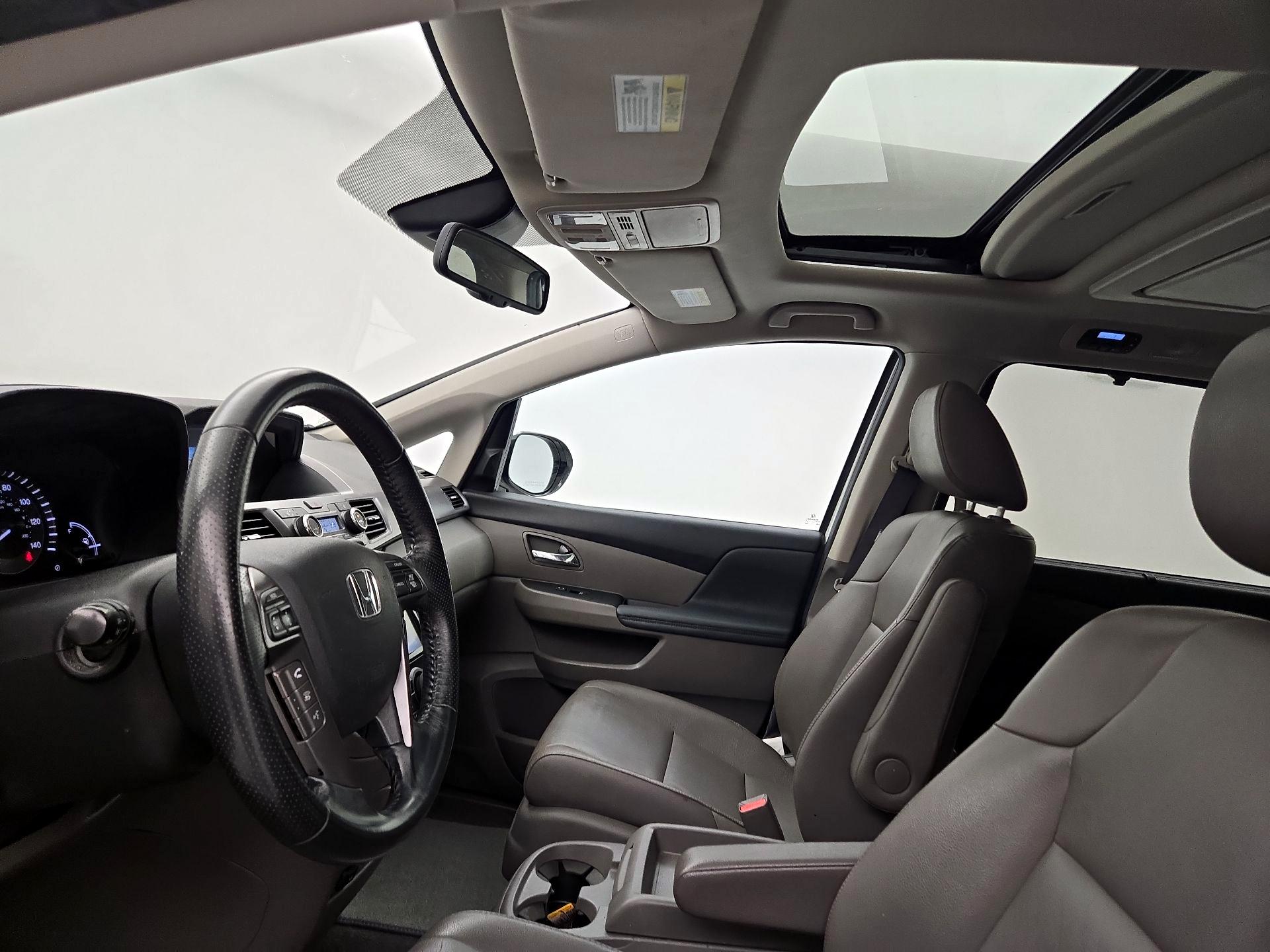 Thumbnail: 2014 Honda Odyssey - 20