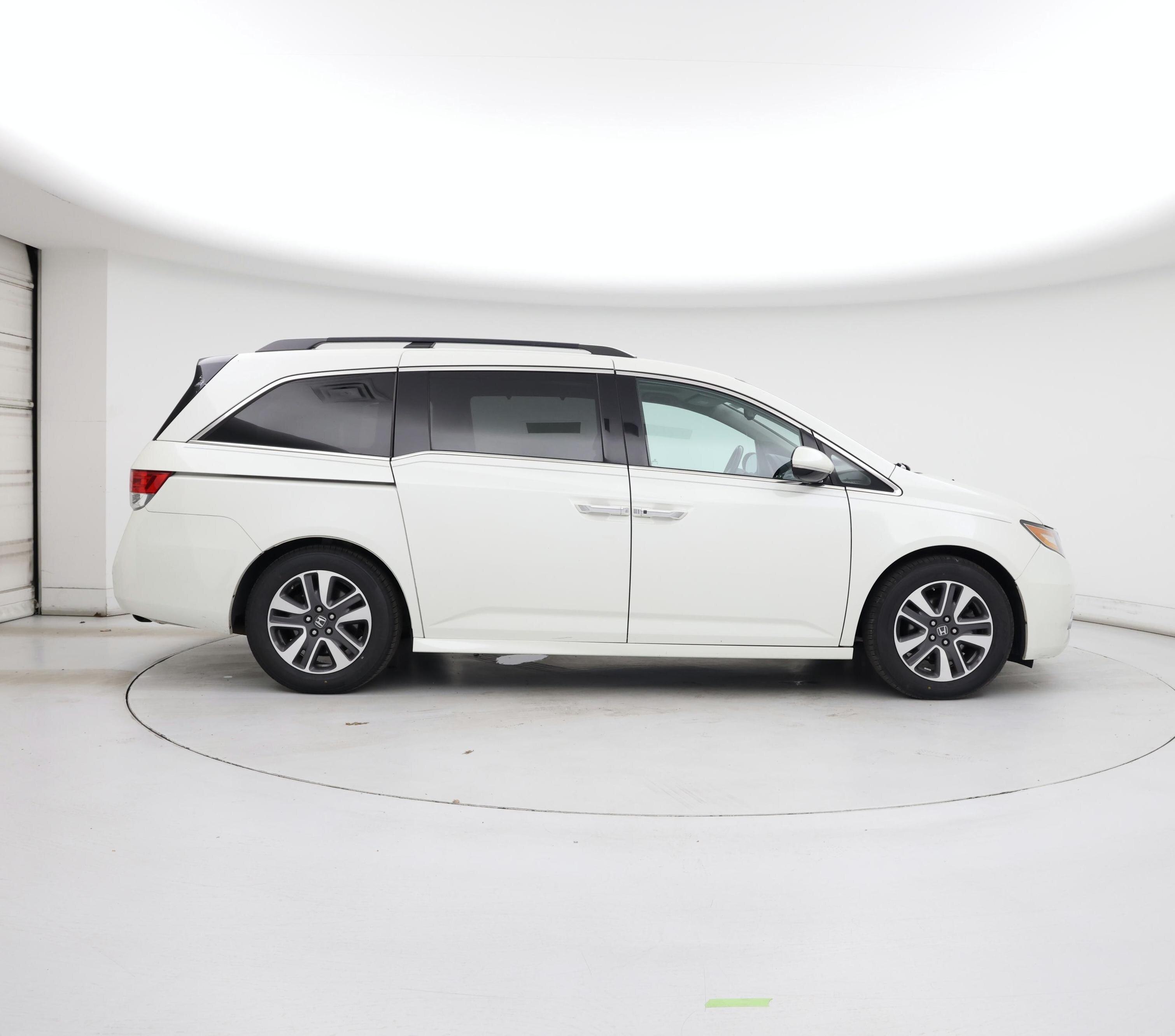 Thumbnail: 2014 Honda Odyssey - 7