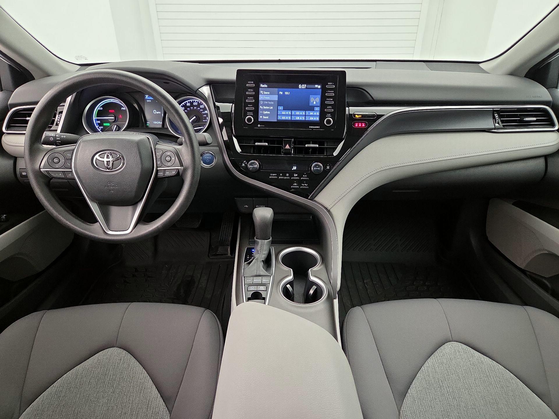 Thumbnail: 2022 Toyota Camry - 9