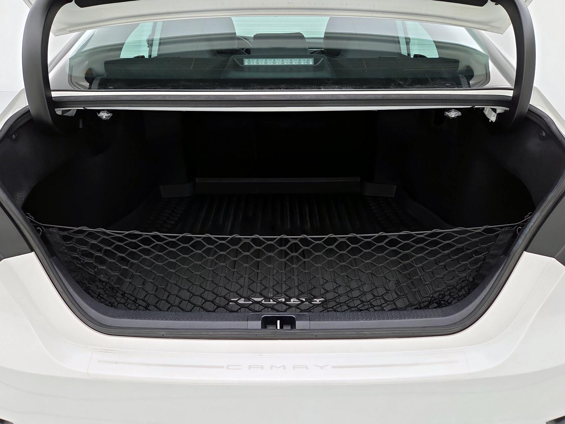 Thumbnail: 2022 Toyota Camry - 20