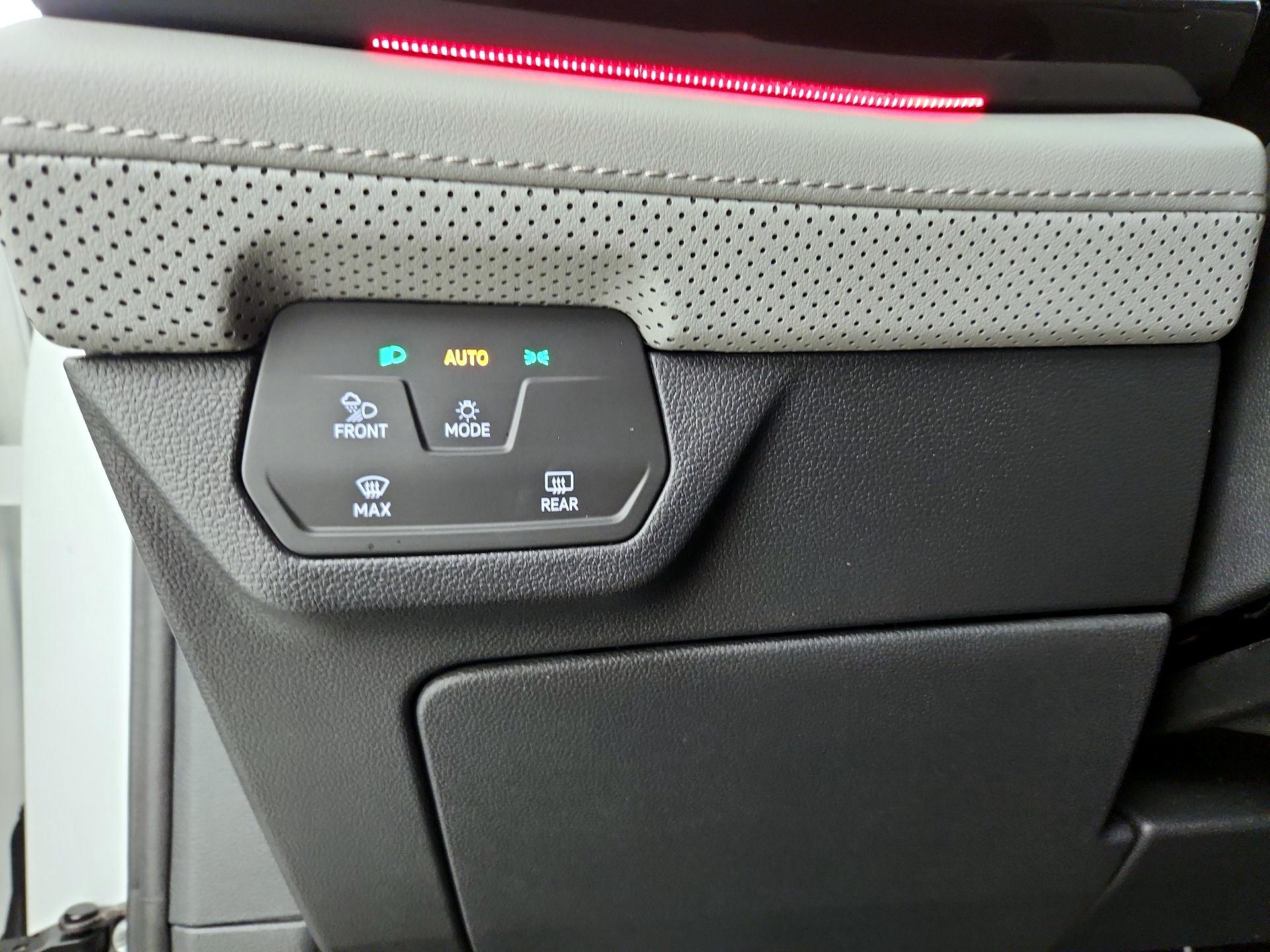 Thumbnail: 2025 Volkswagen Atlas - 13